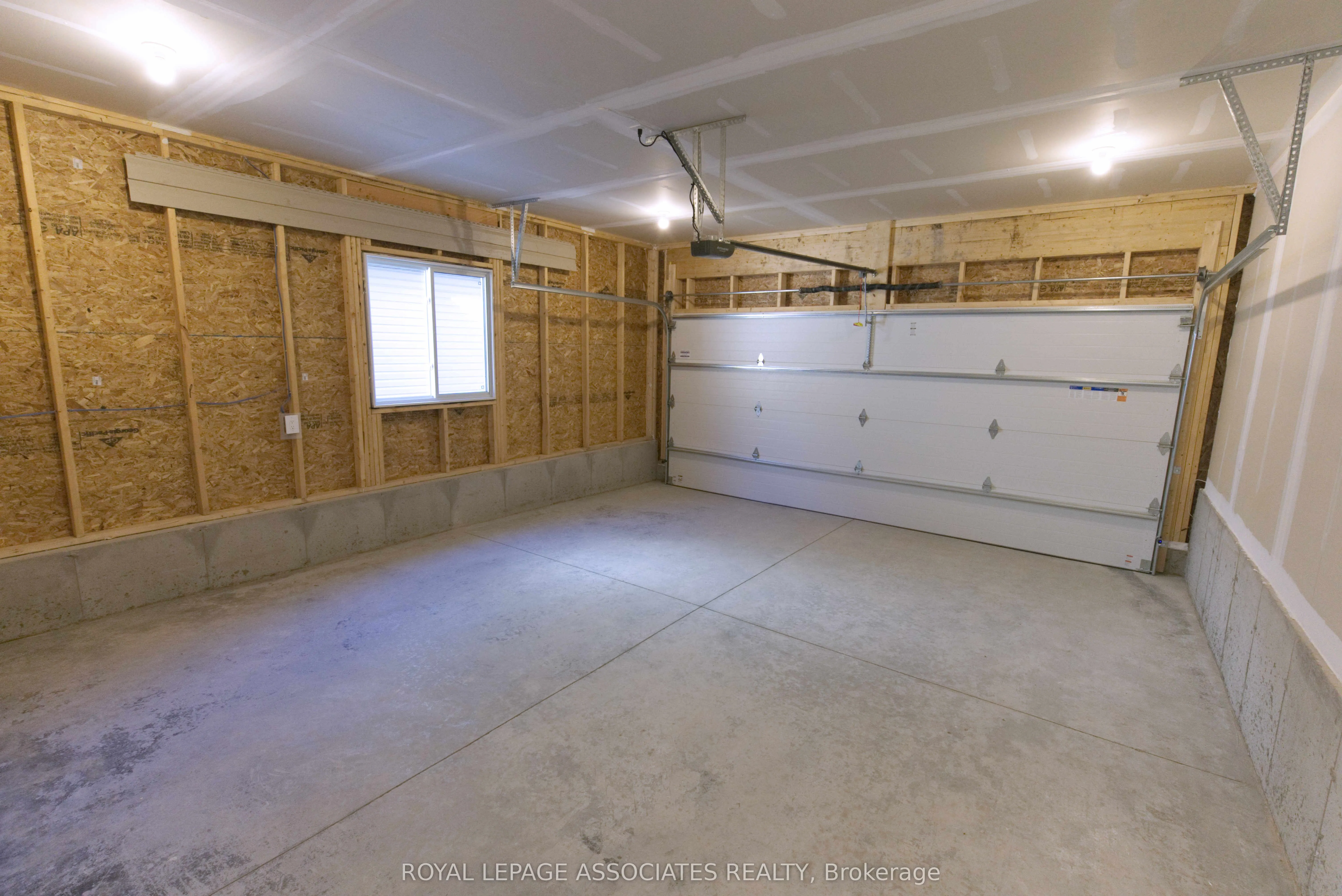 84 Riverstone Way
