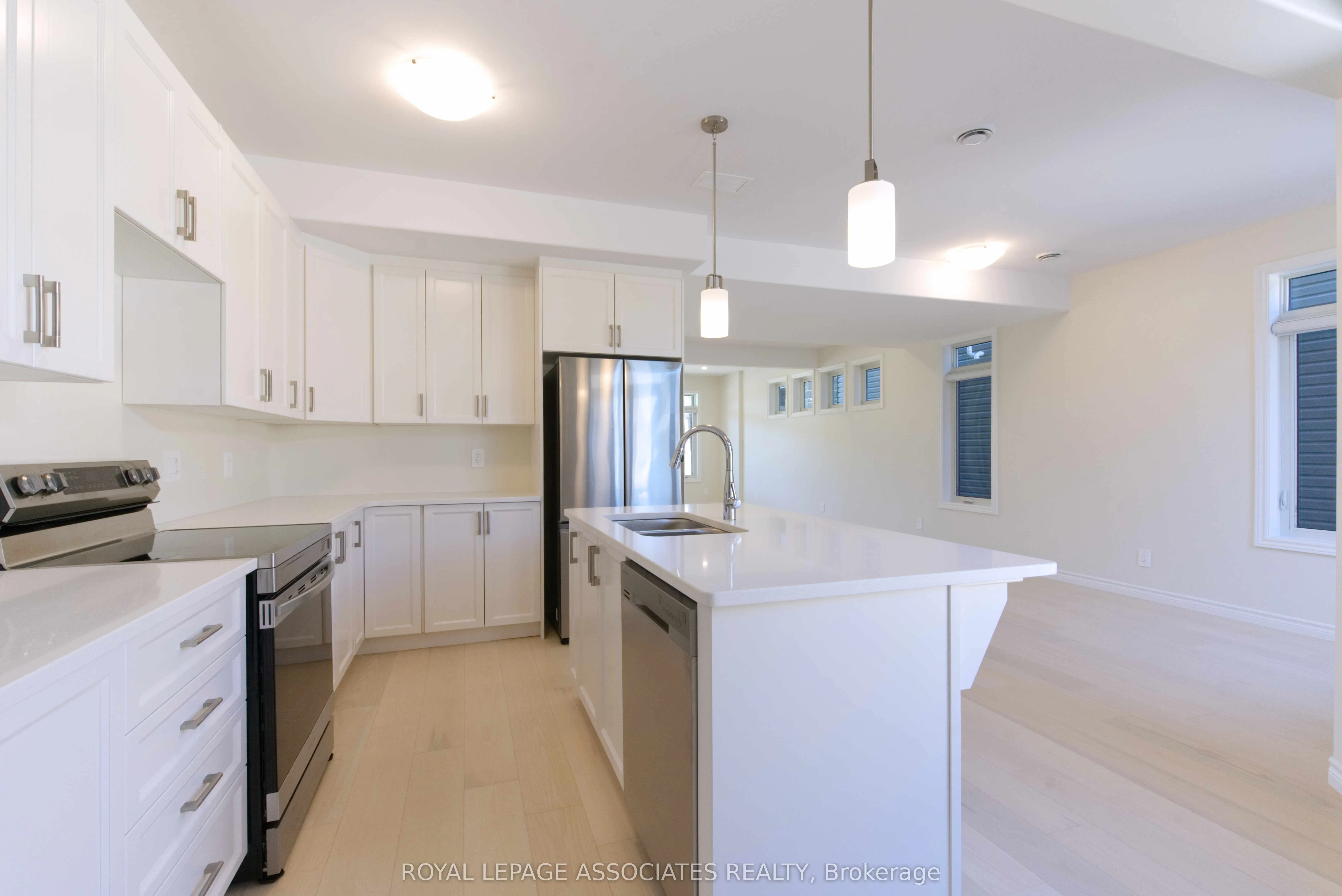 84 Riverstone Way