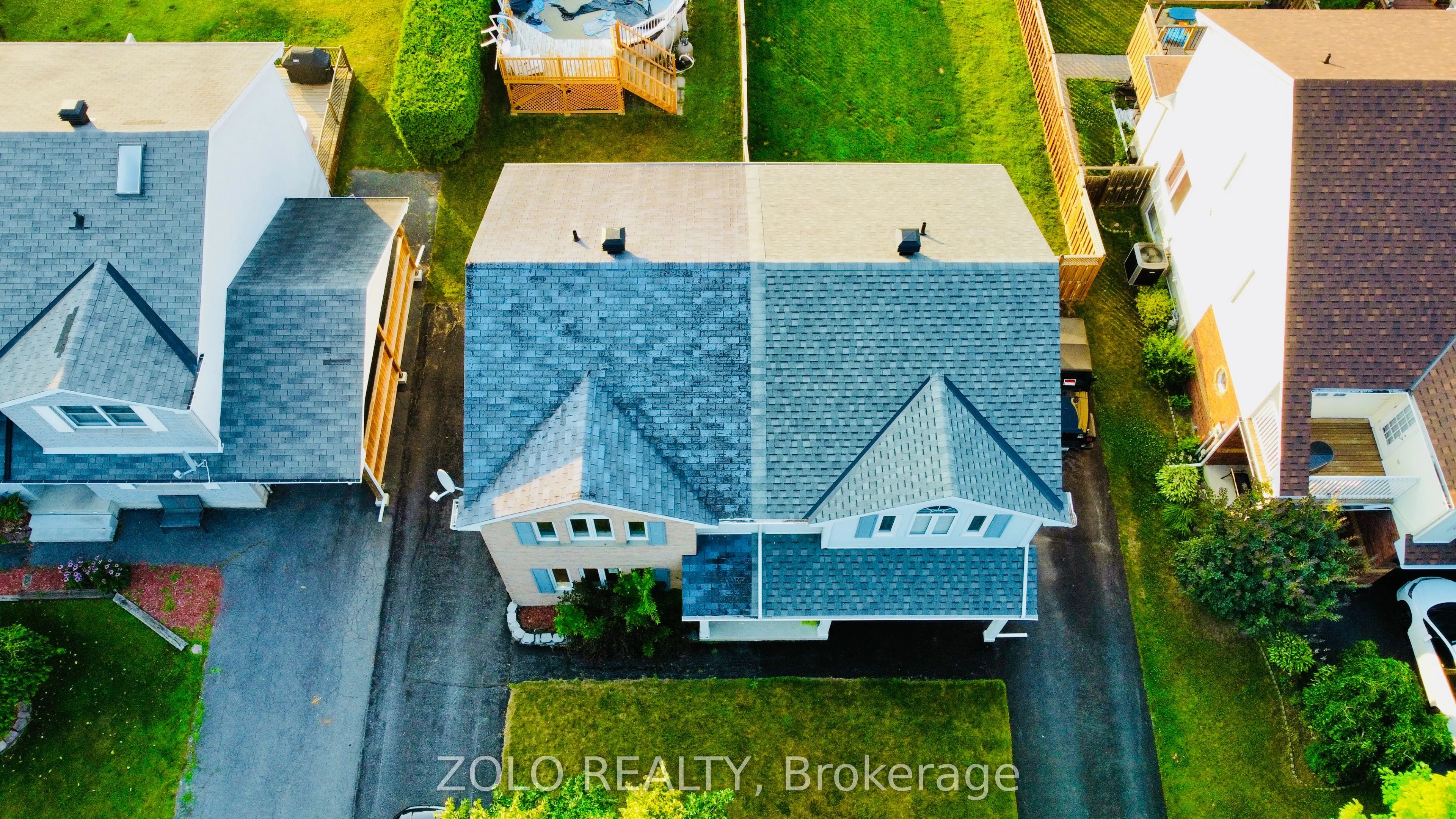 2313 Emily Crescent
