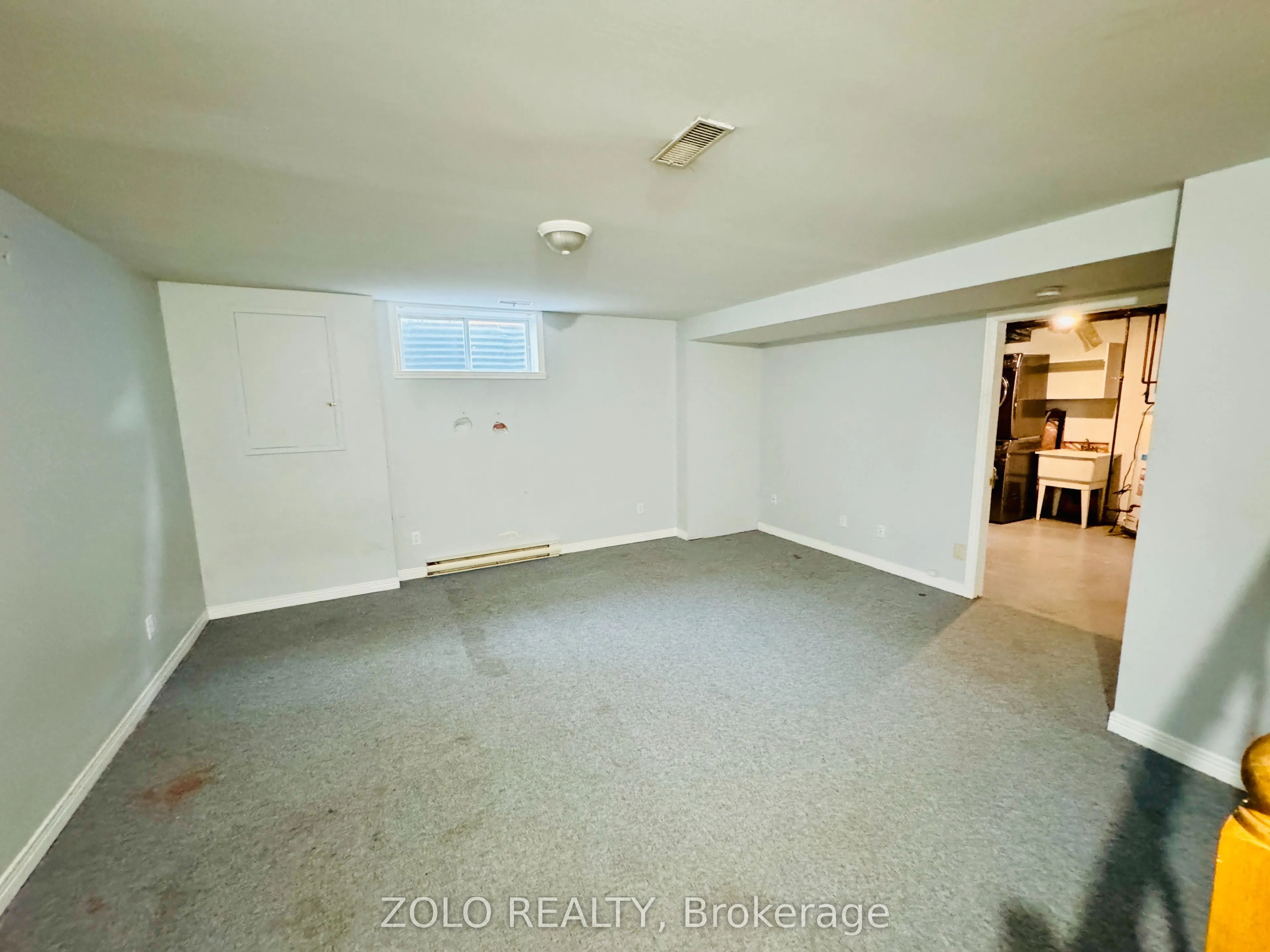 2313 Emily Crescent