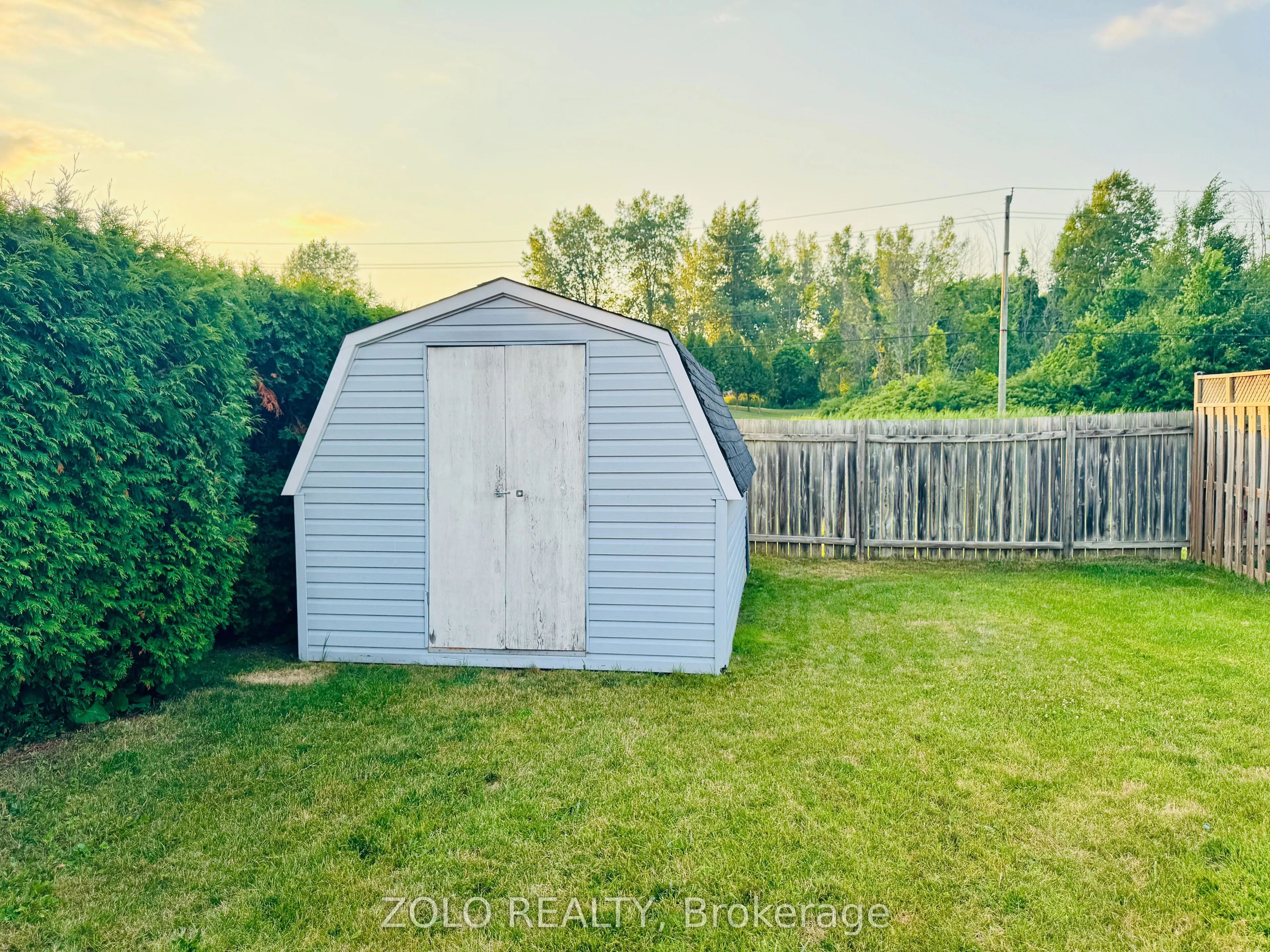 2313 Emily Crescent