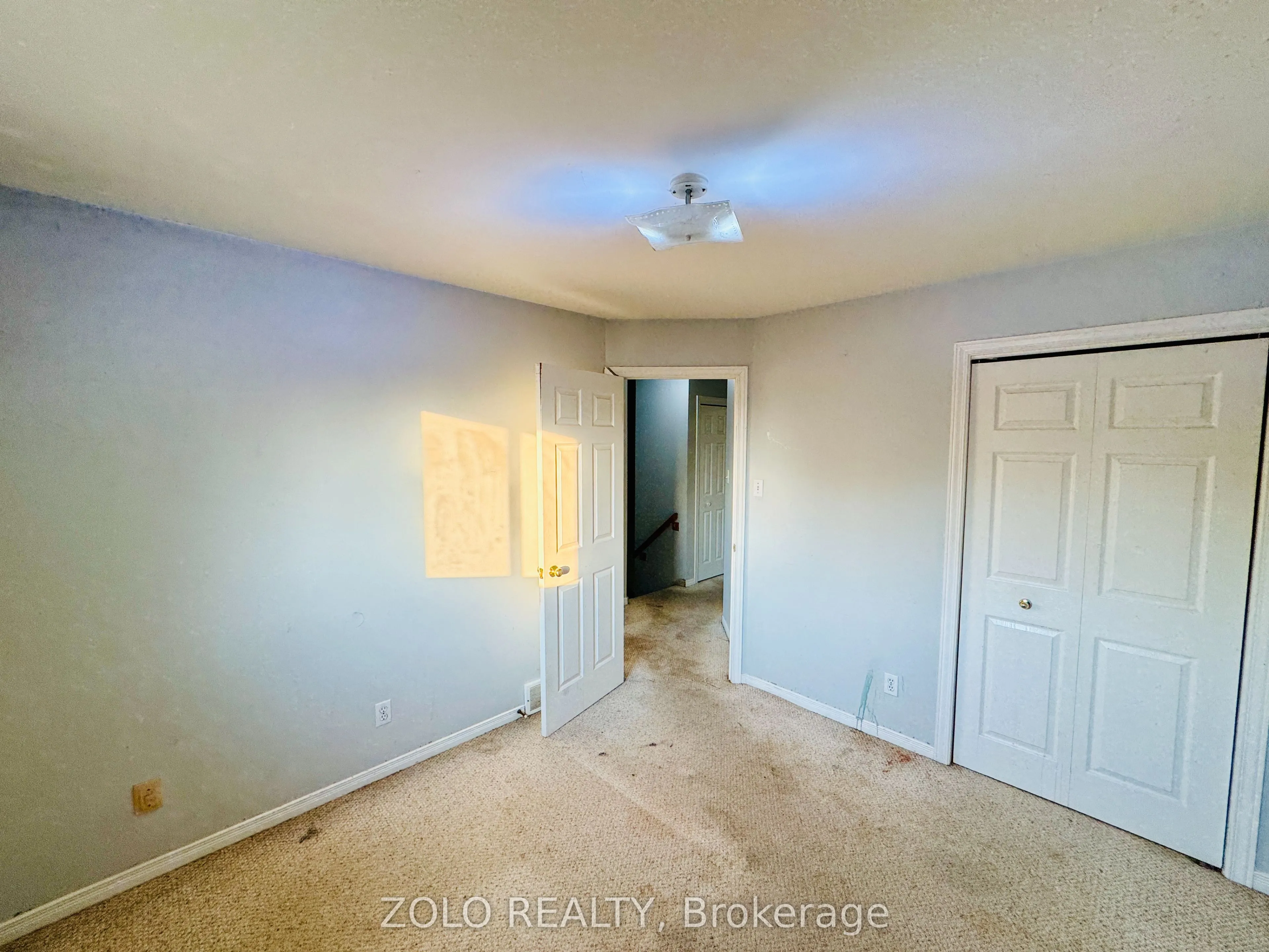 2313 Emily Crescent