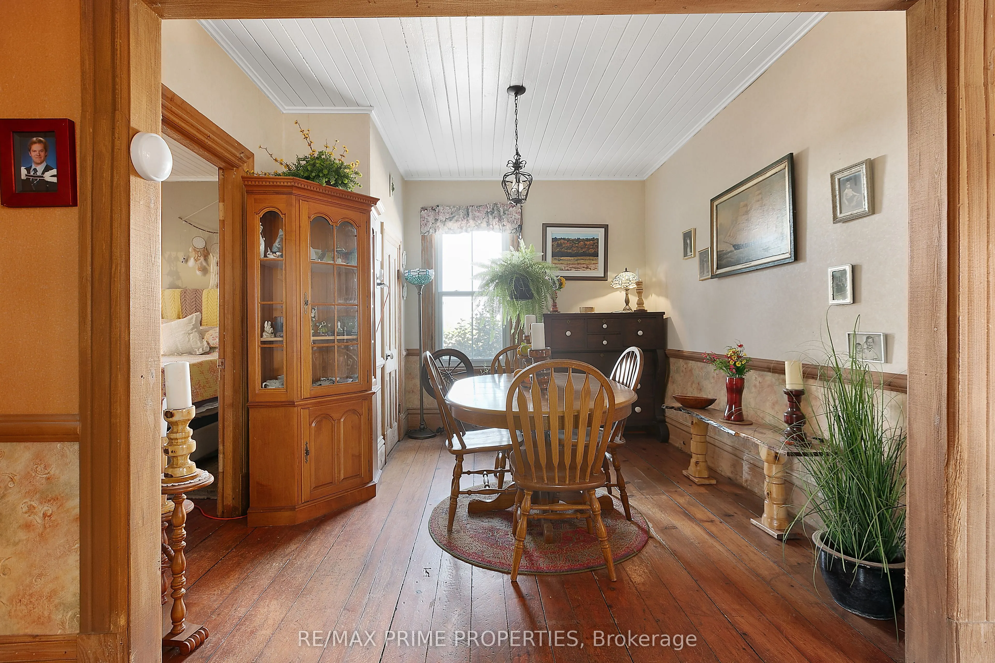 650 CONCESSION 1 Road