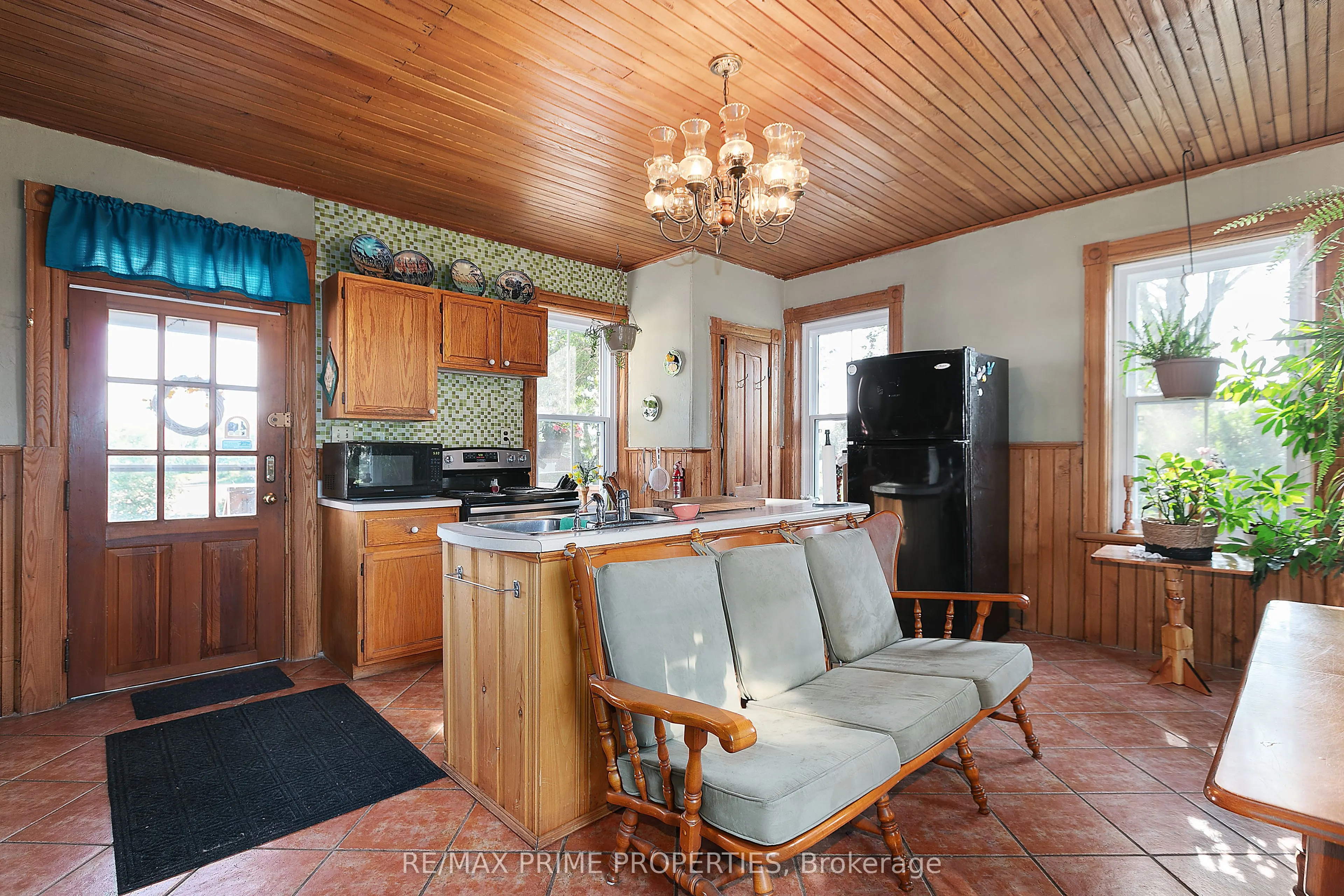650 CONCESSION 1 Road