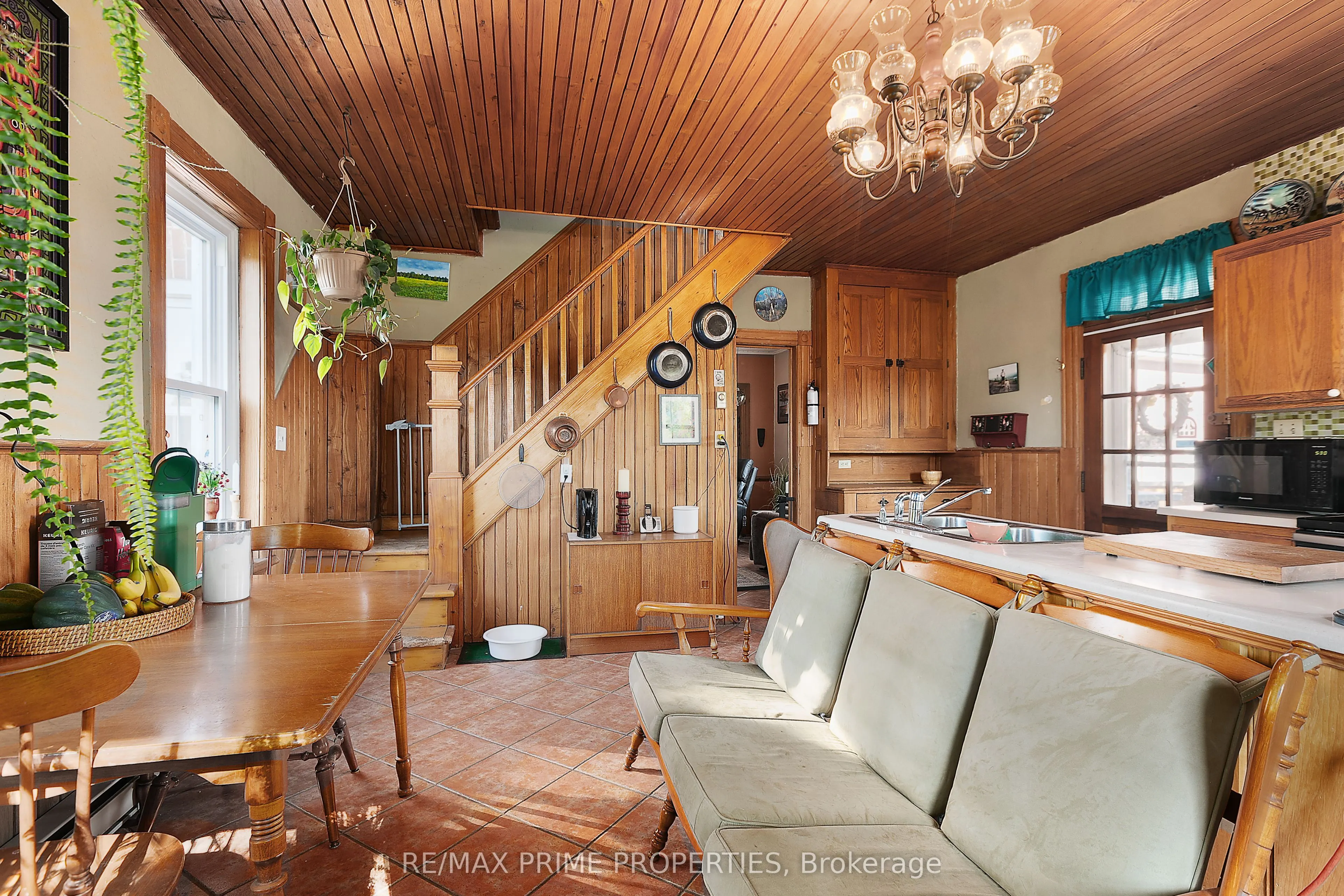 650 CONCESSION 1 Road