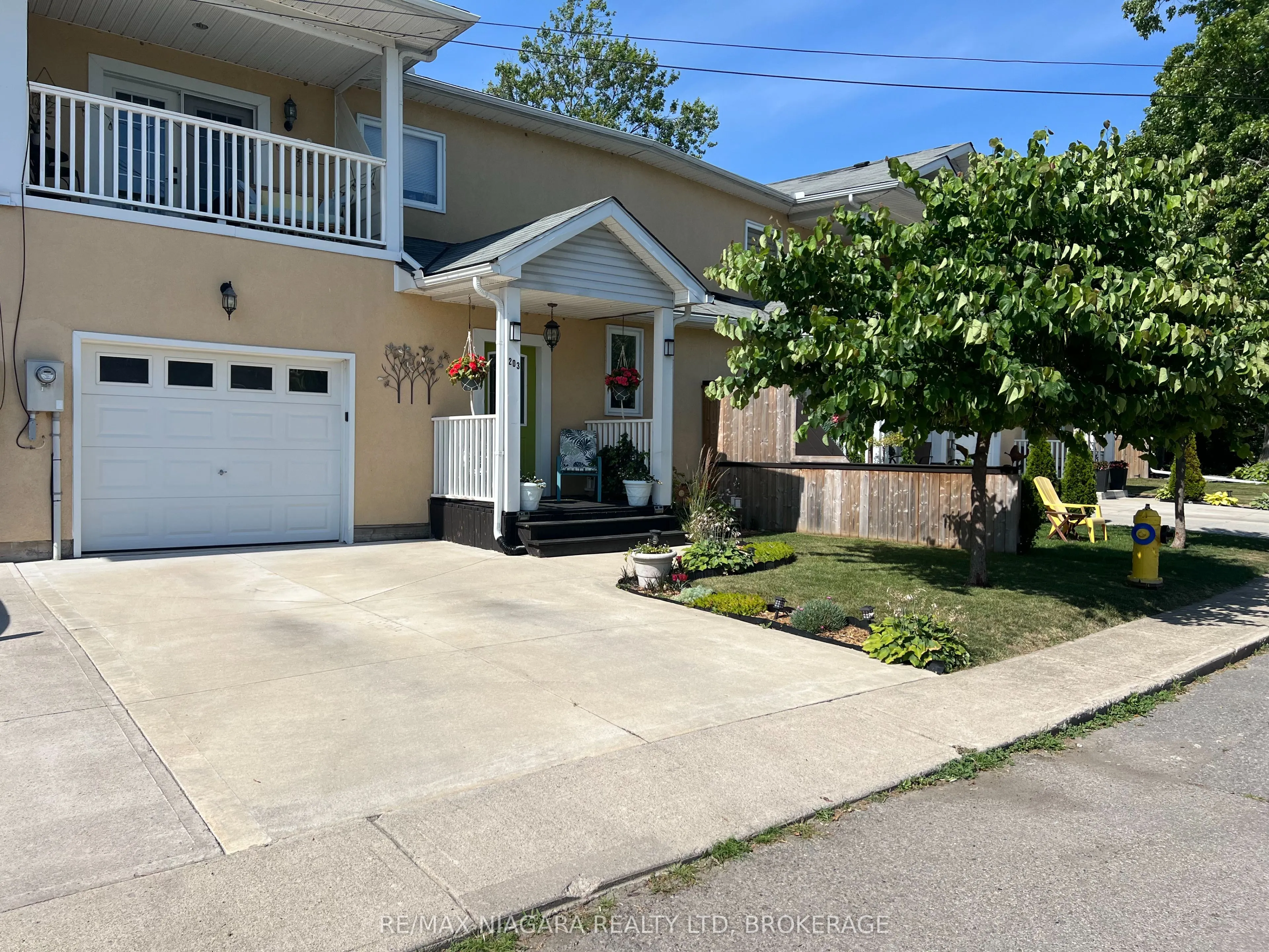 203 Cambridge Road E