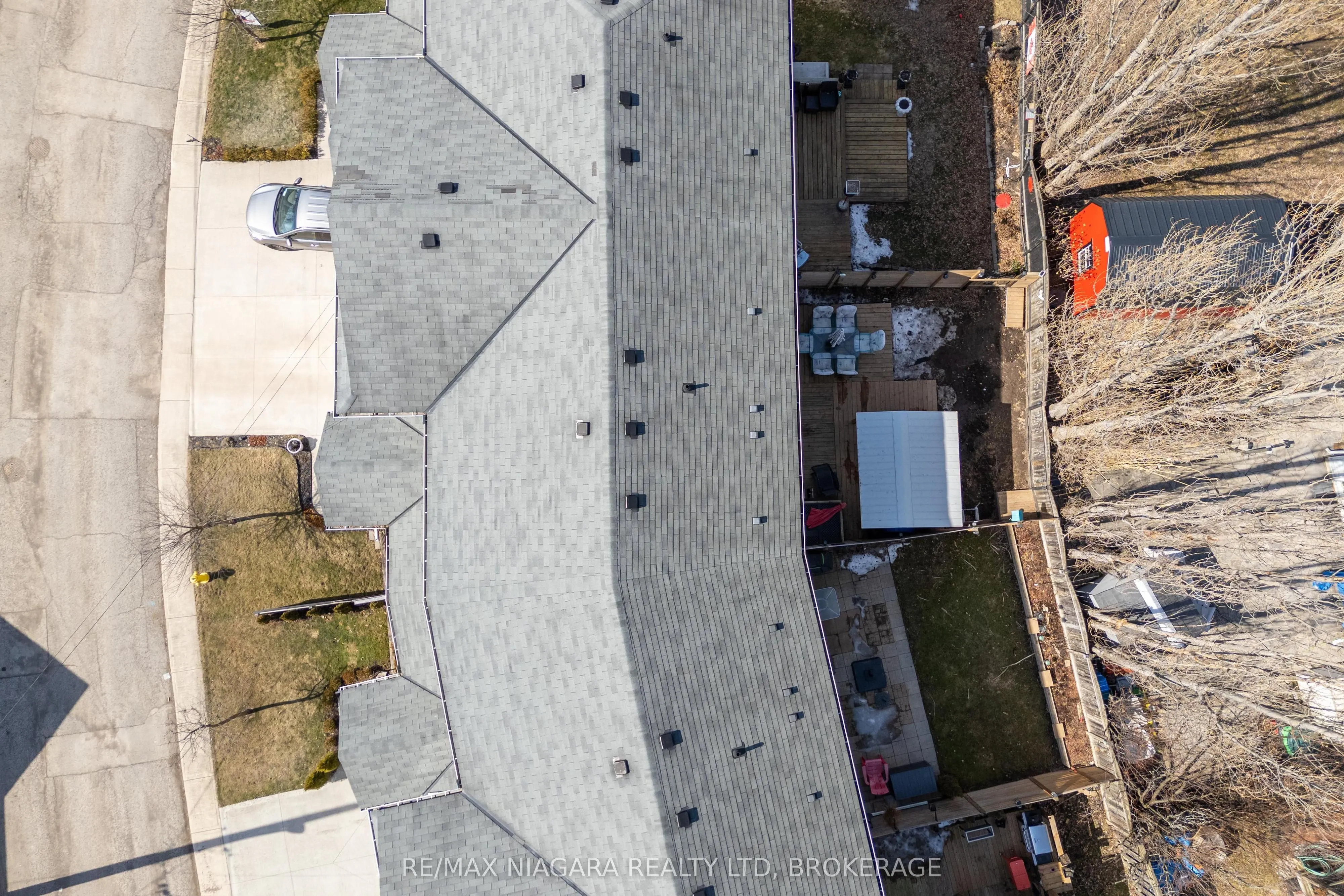 203 Cambridge Road E