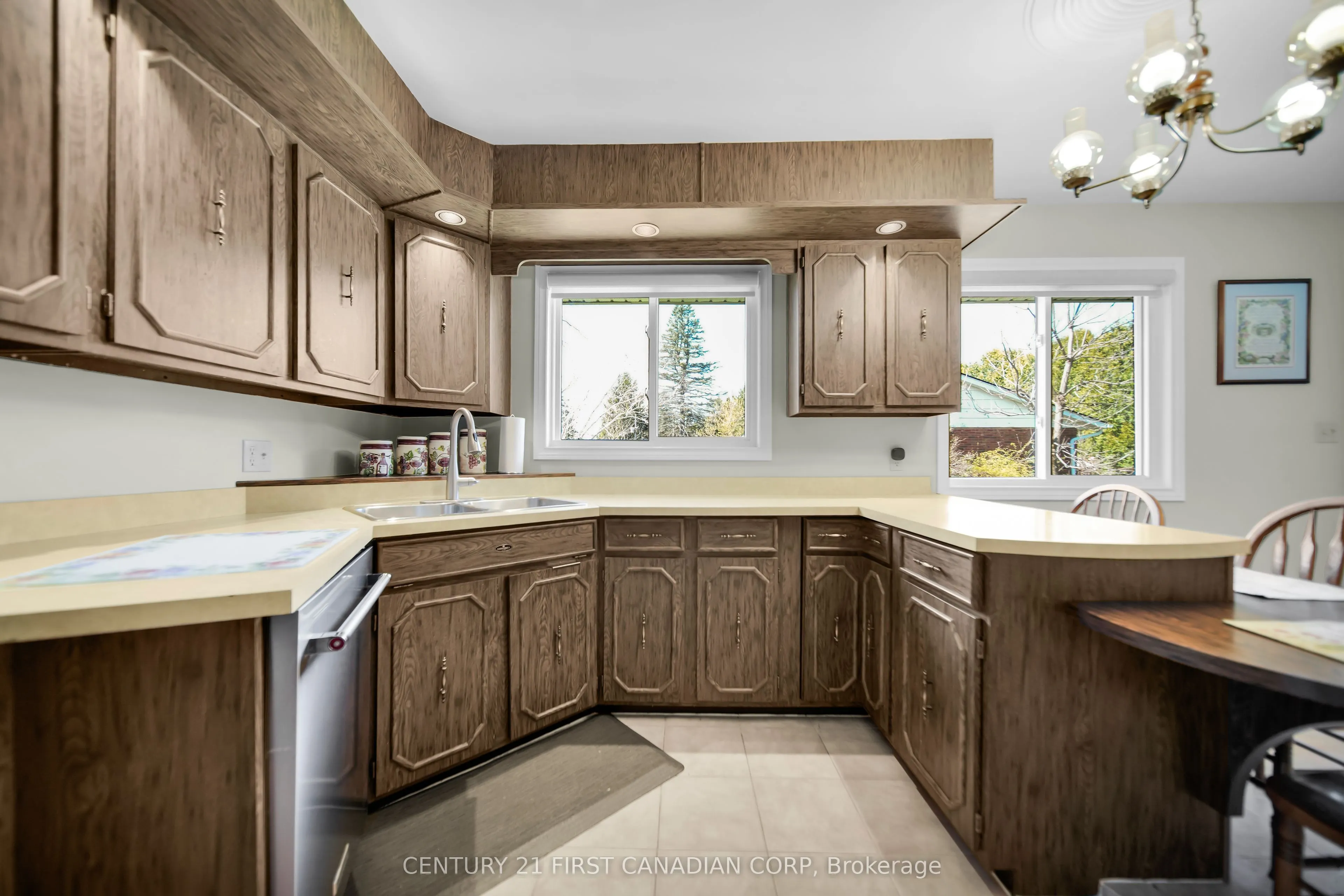 10016 Graham Road