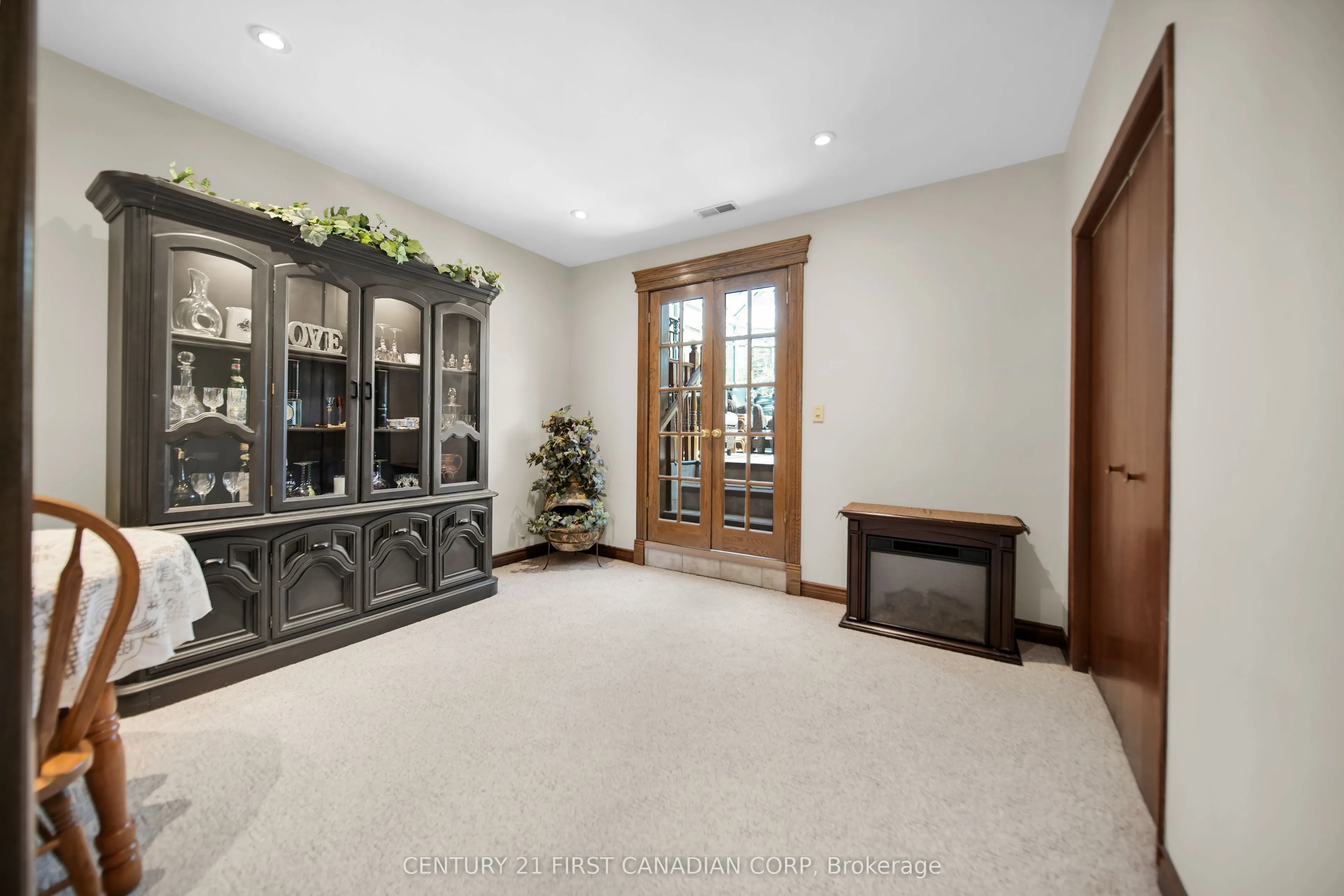 10016 Graham Road