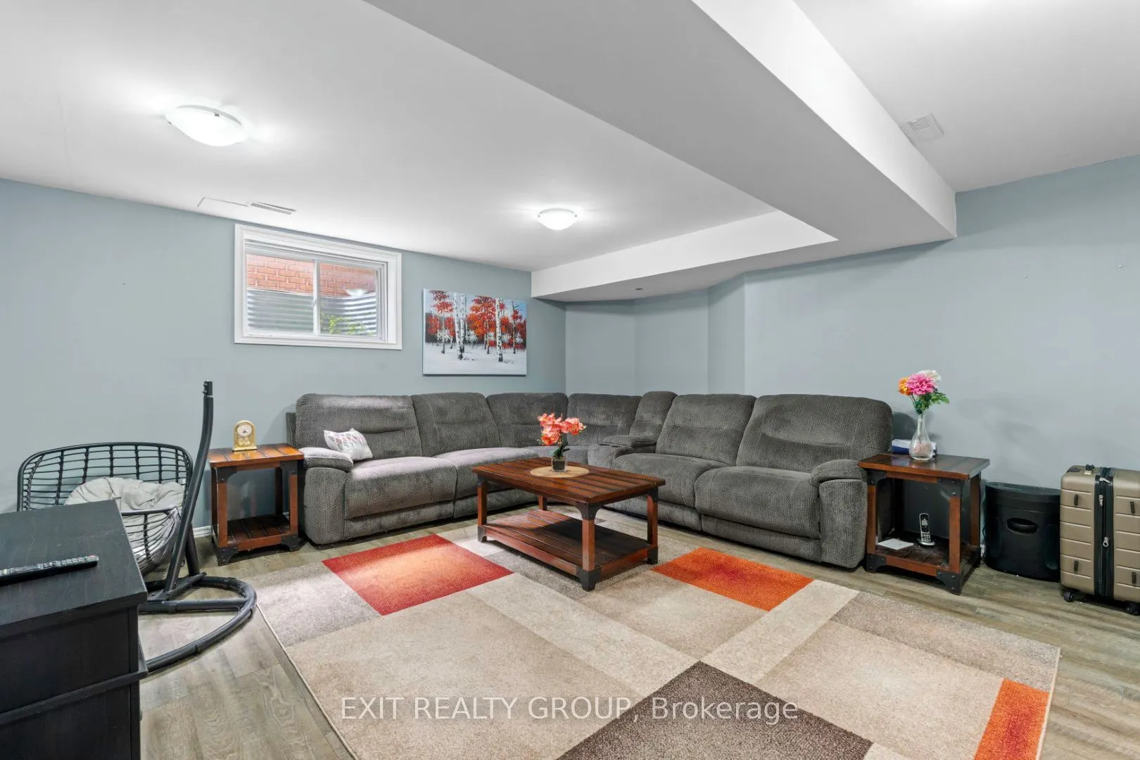 48 CAVENDISH Drive