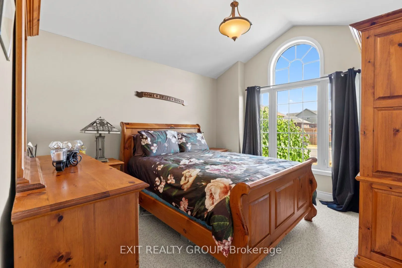 48 CAVENDISH Drive