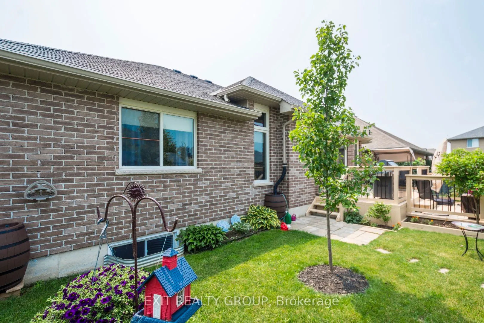 48 CAVENDISH Drive