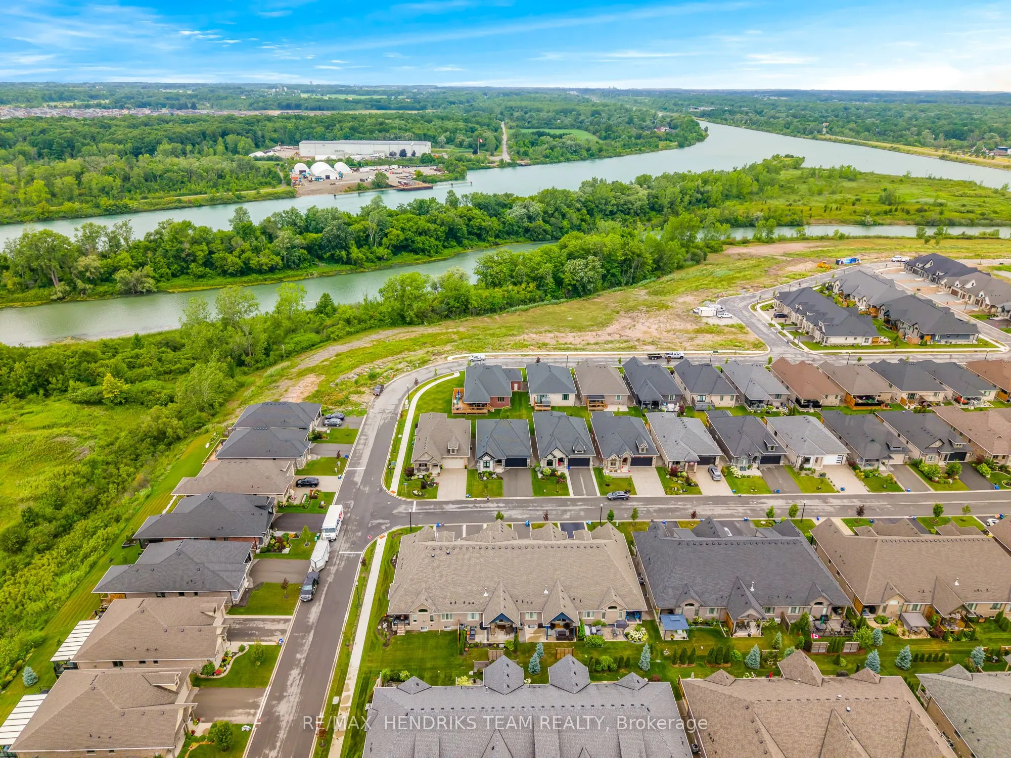12 Carrick Trail