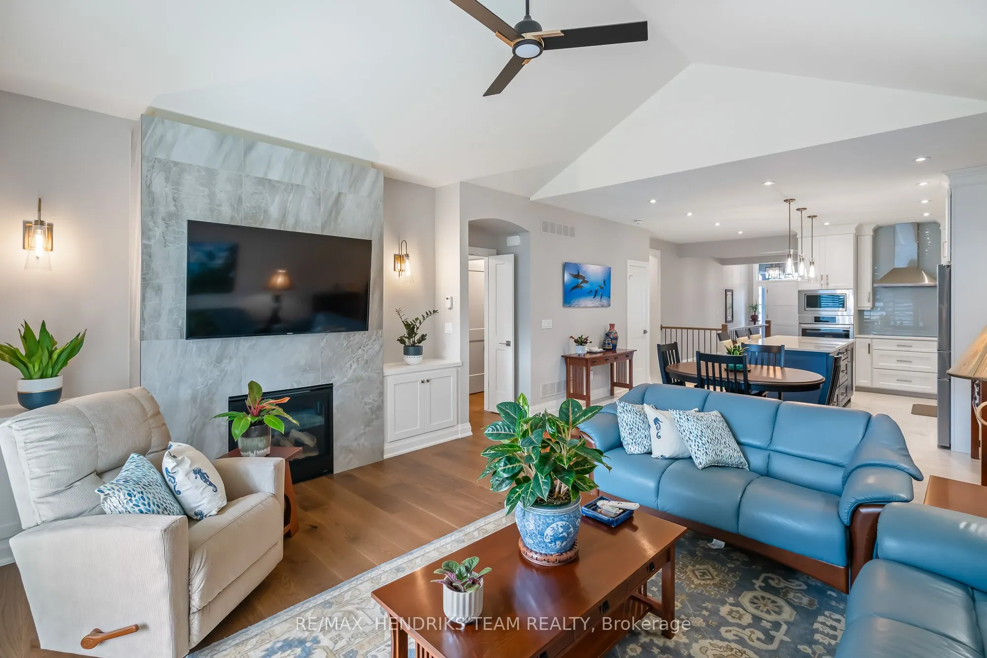 12 Carrick Trail