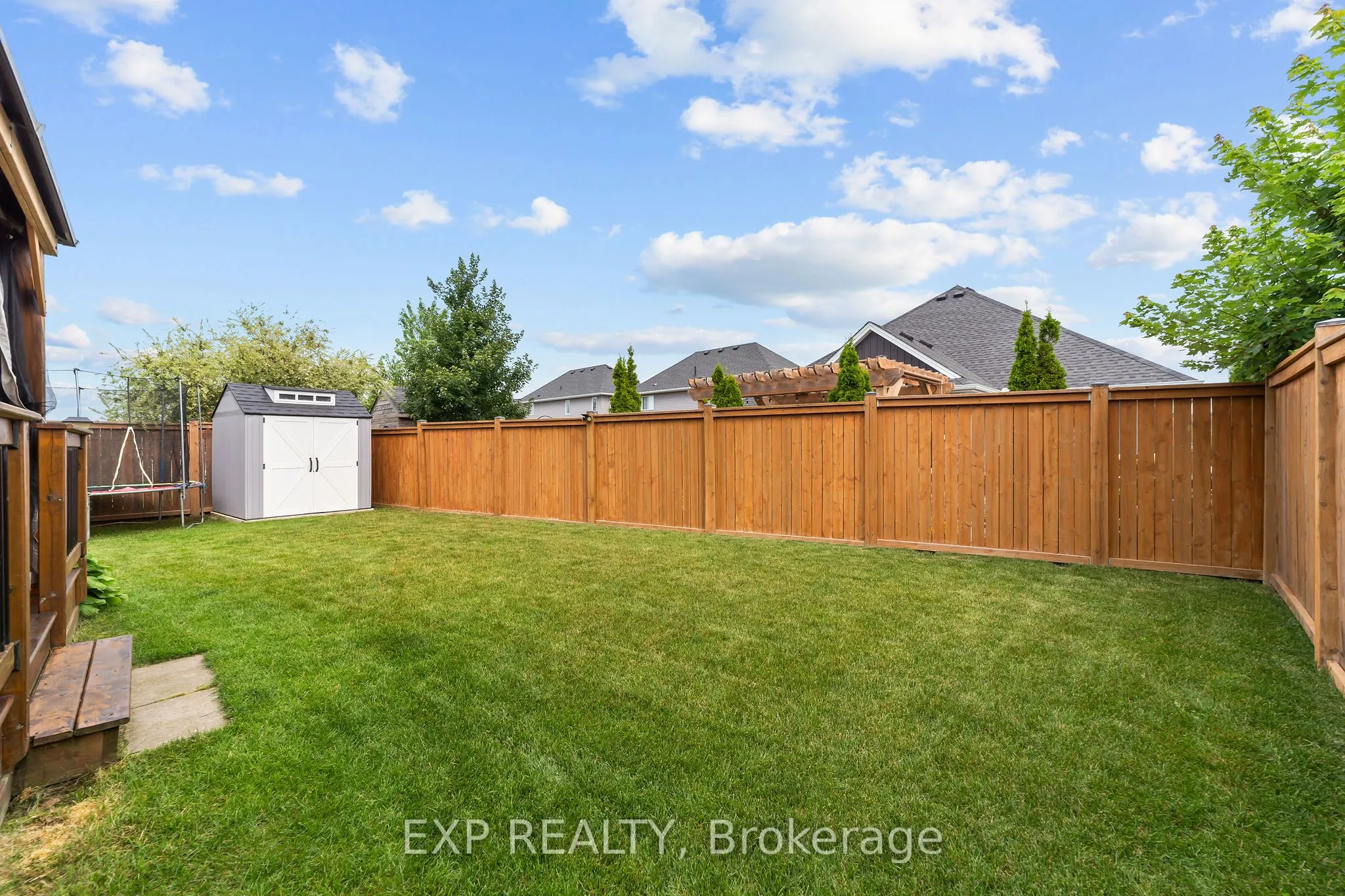 25 Fox Hollow Court
