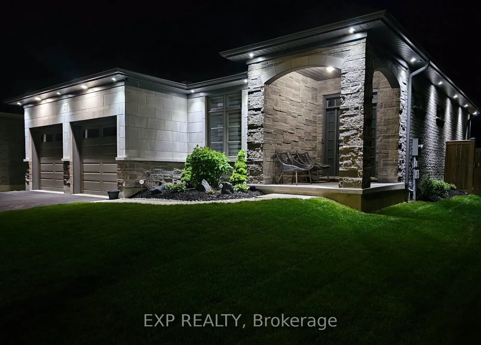 25 Fox Hollow Court