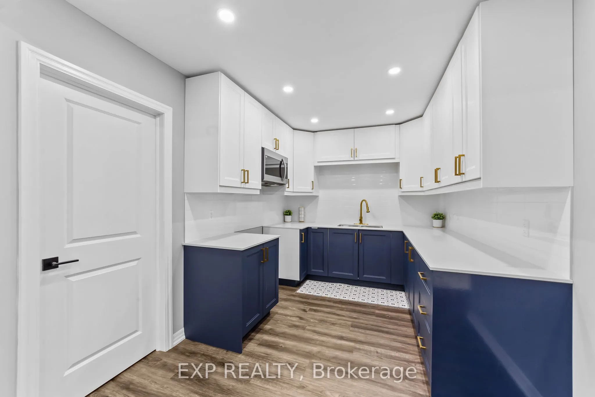 25 Fox Hollow Court