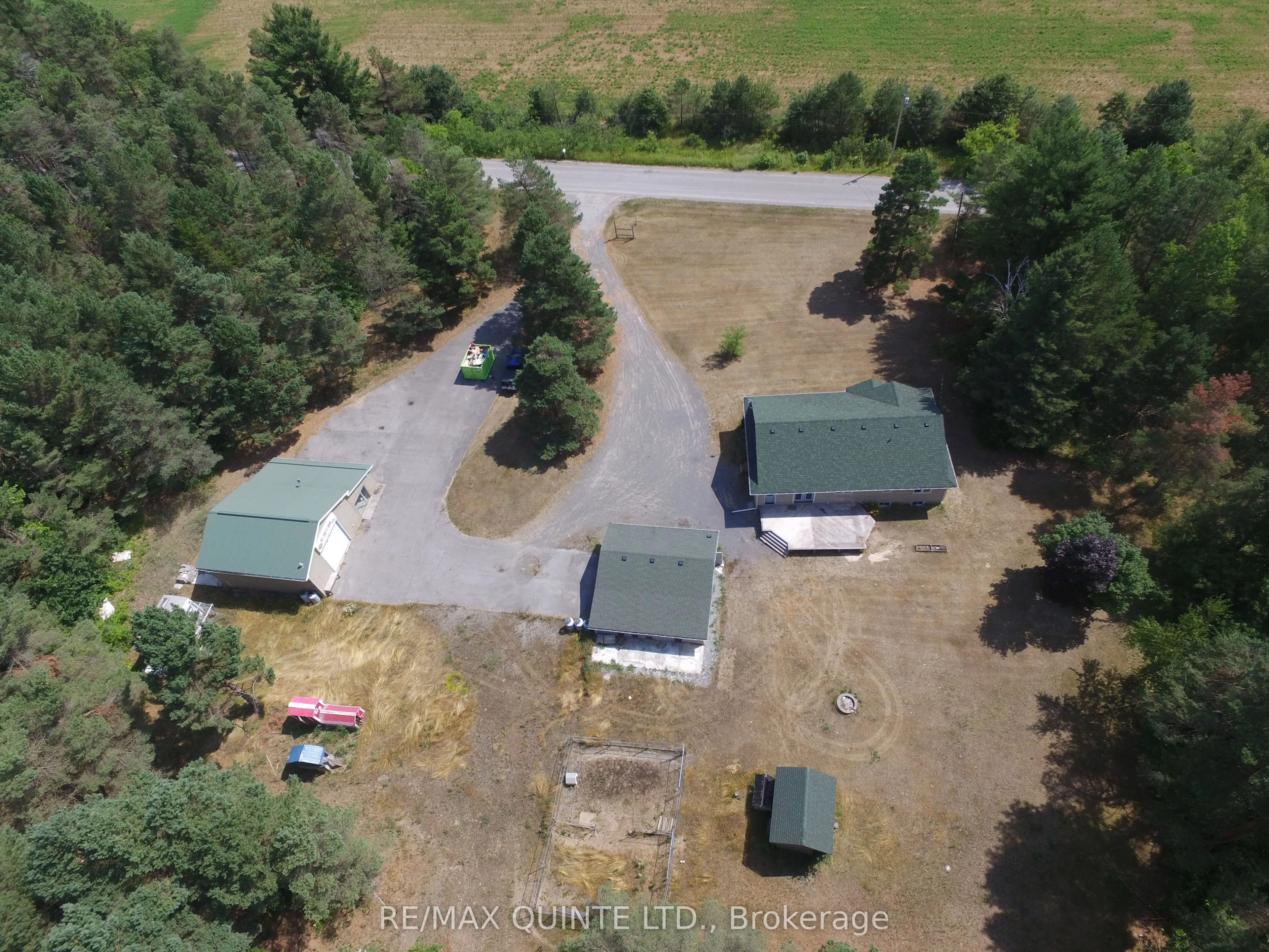 656 Tobacco Road
