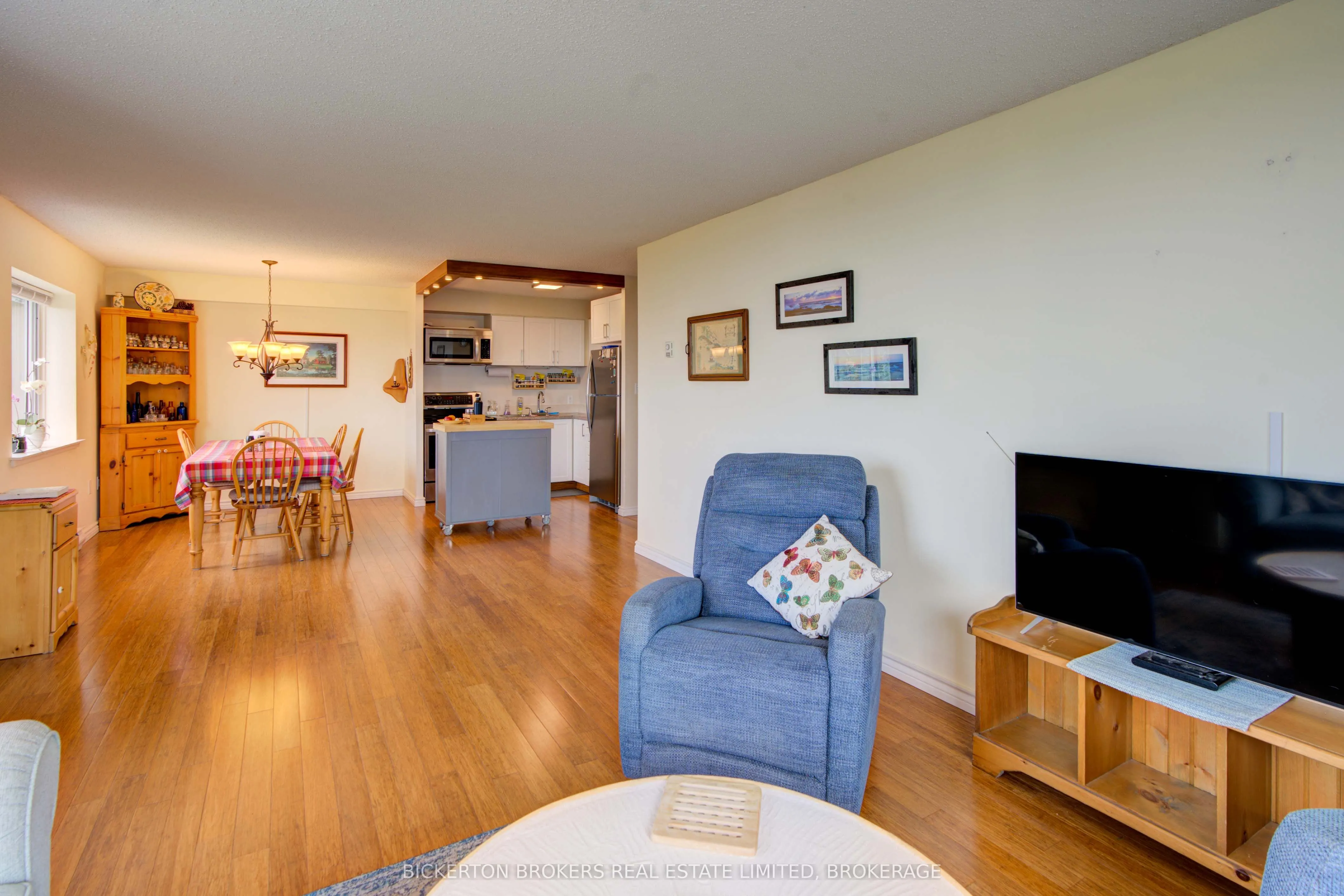 120 Barrett Court, #602