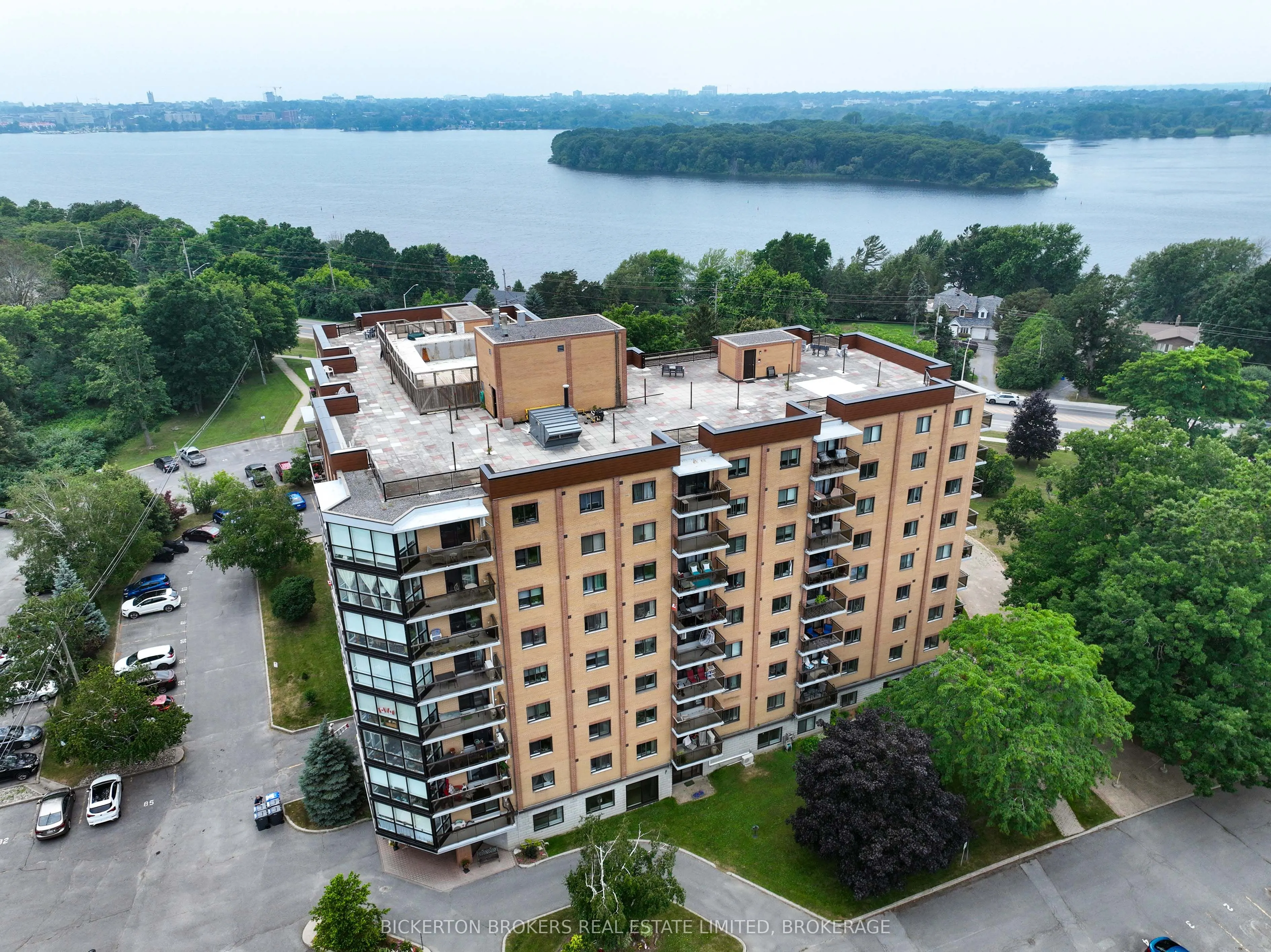 120 Barrett Court, #602