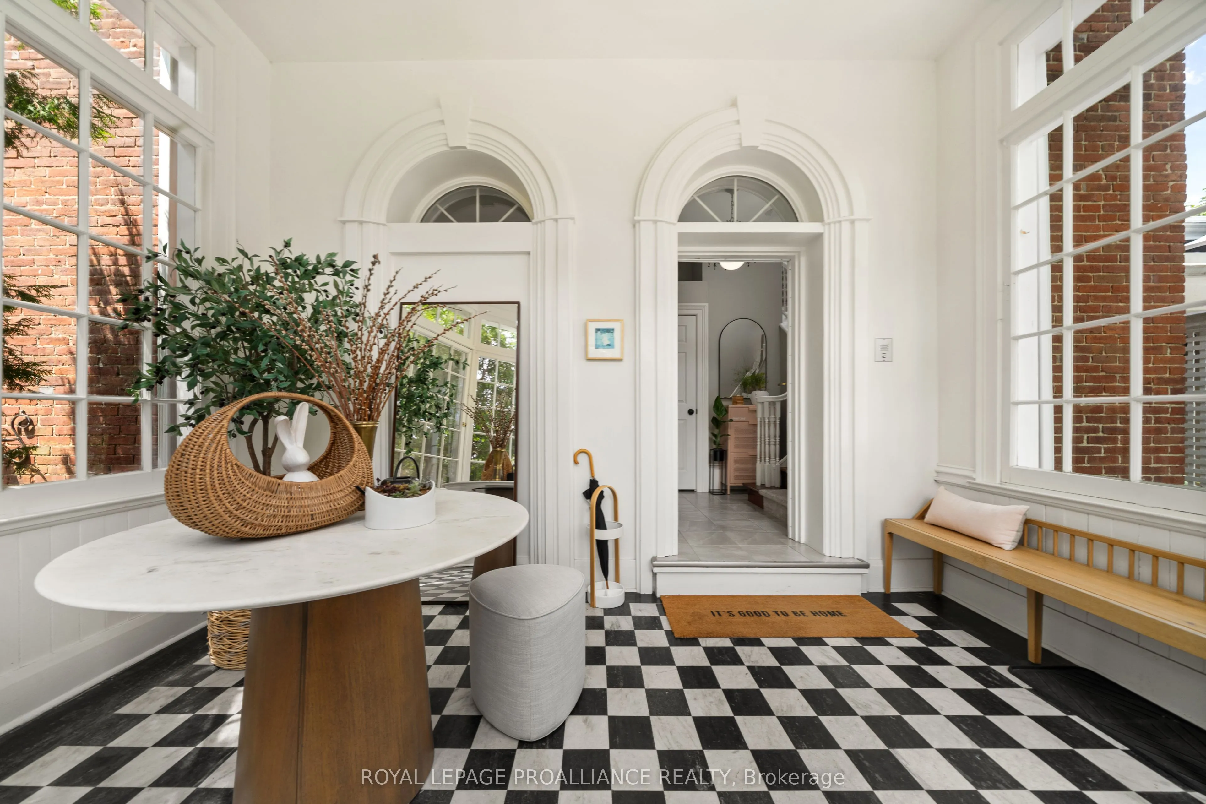99 Bridge Street E, #3