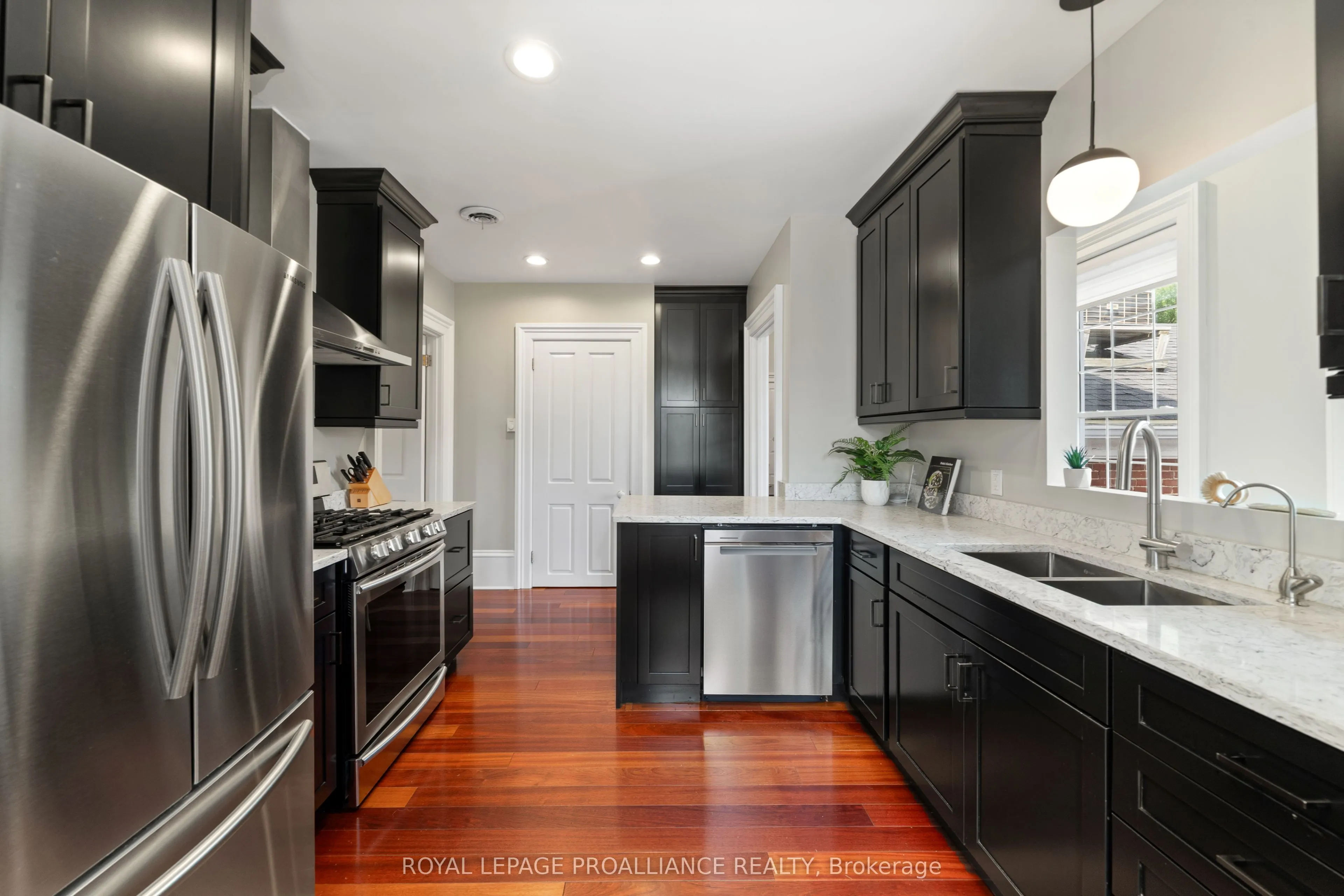 99 Bridge Street E, #3