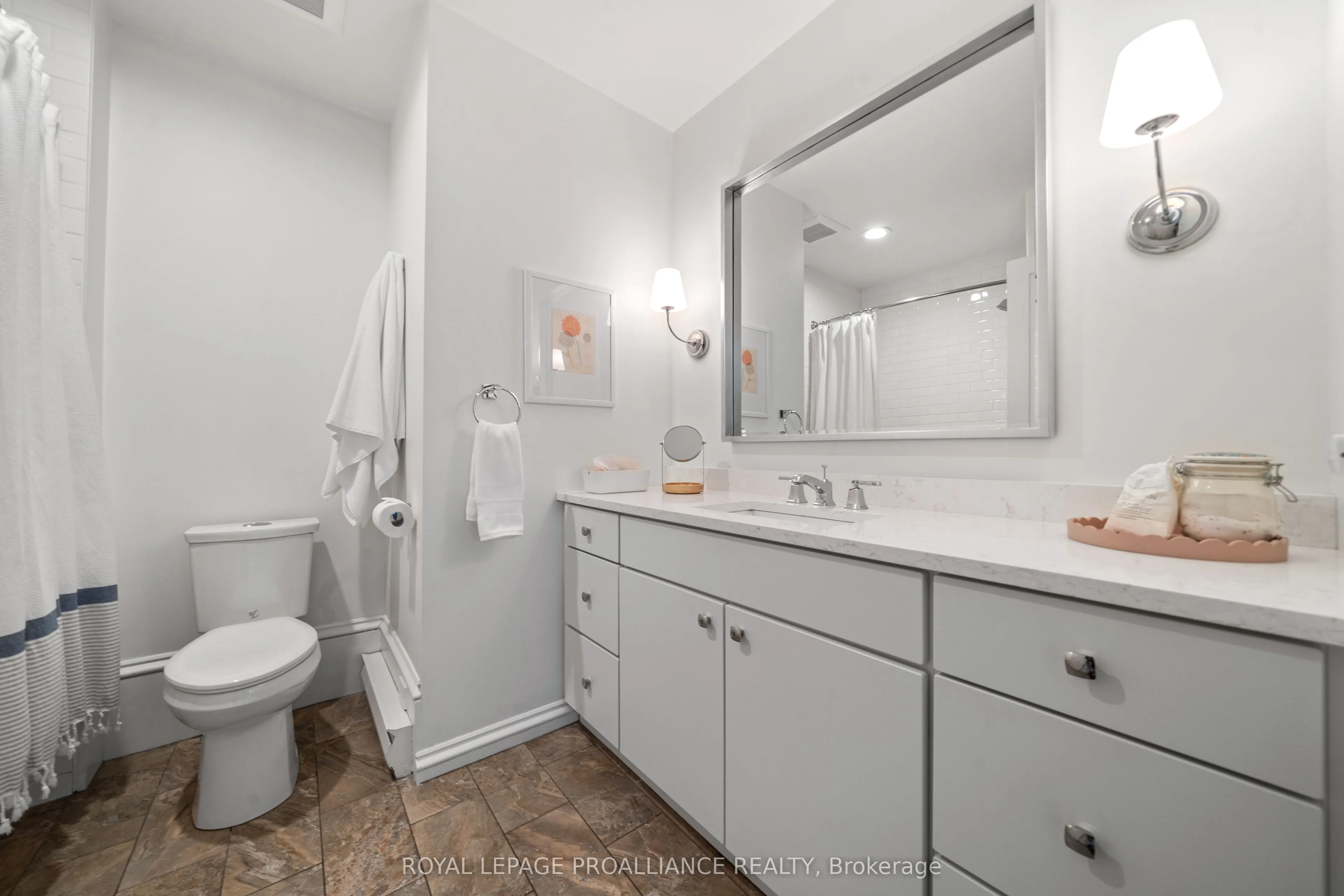 99 Bridge Street E, #3