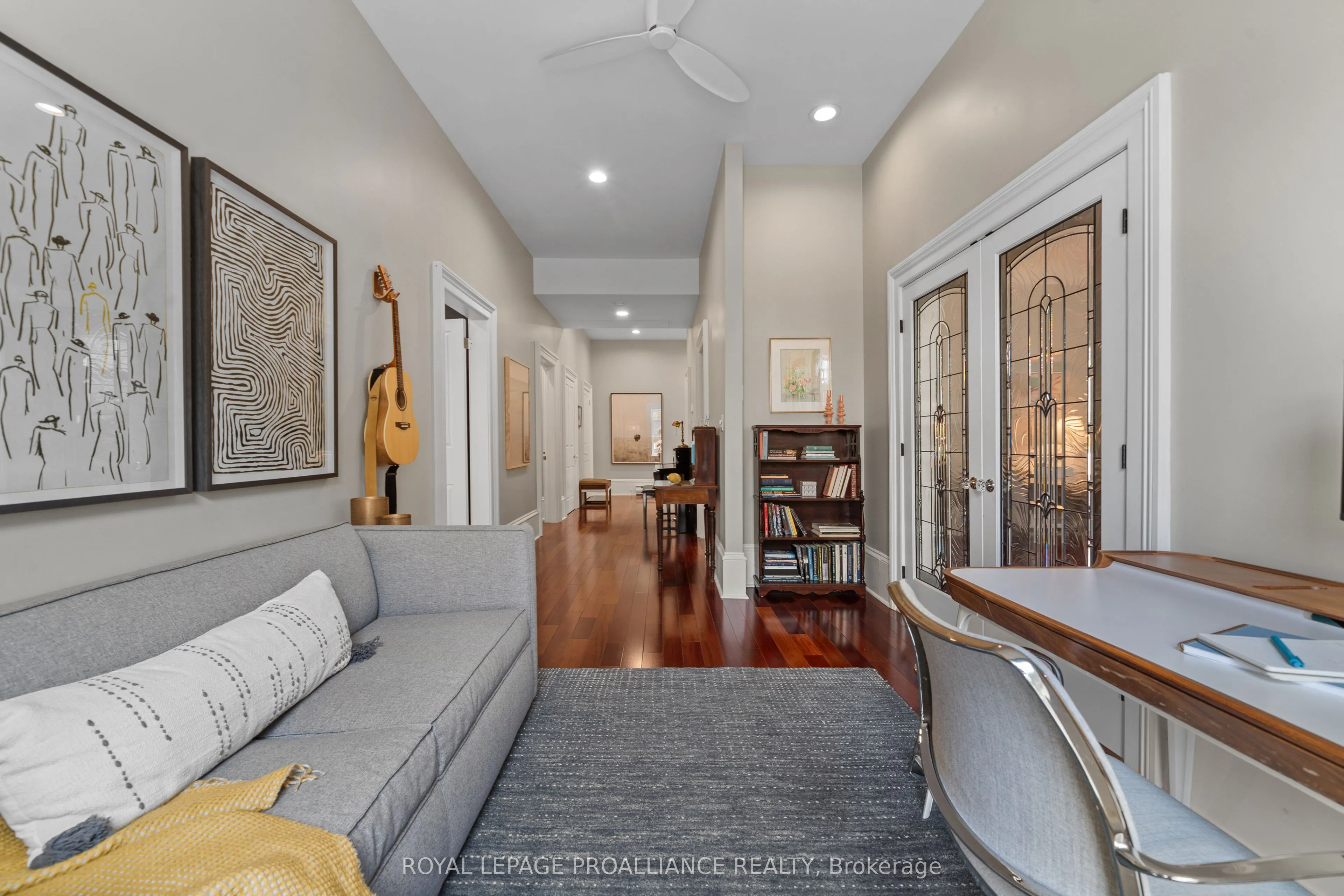 99 Bridge Street E, #3