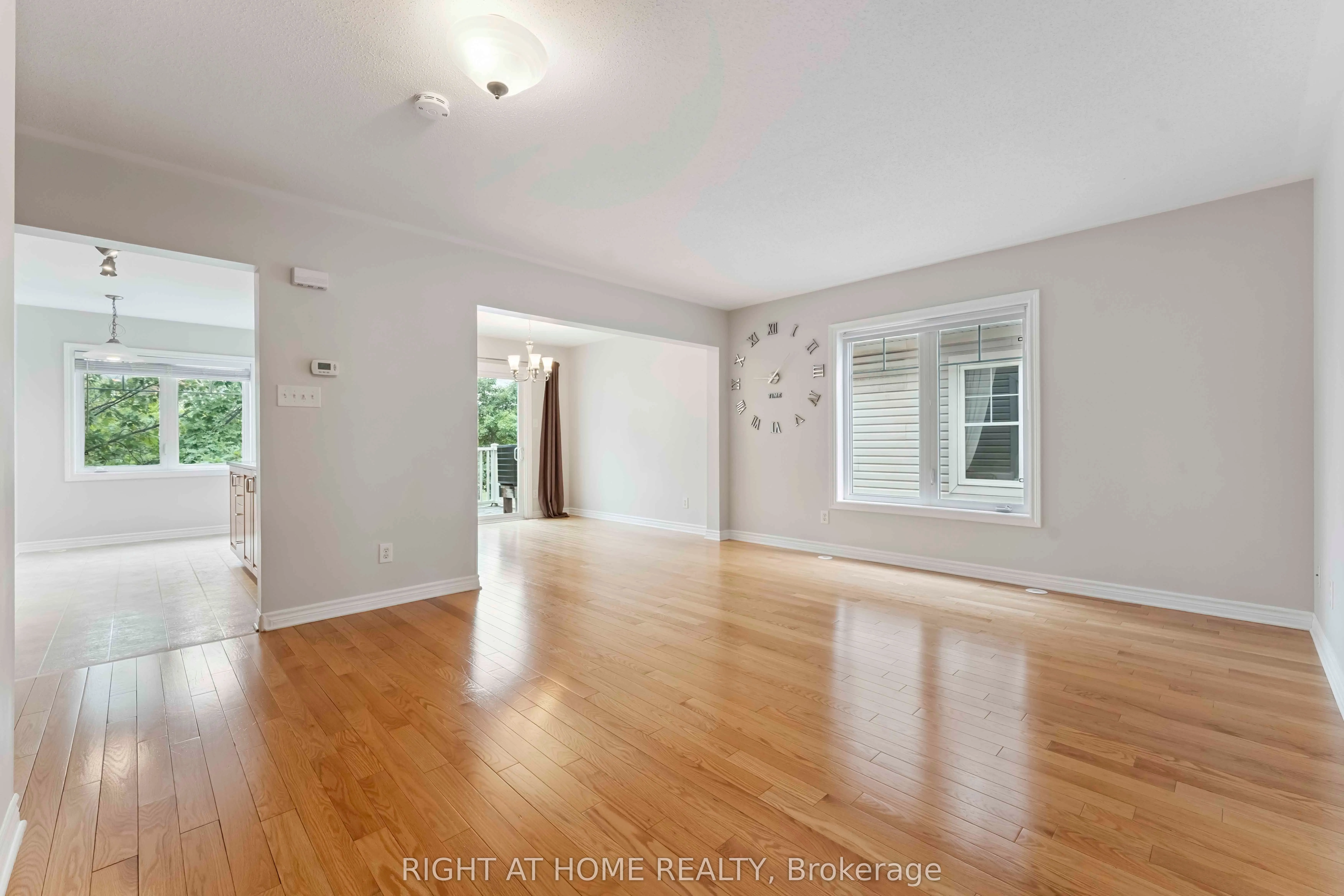 1011 Andora Avenue