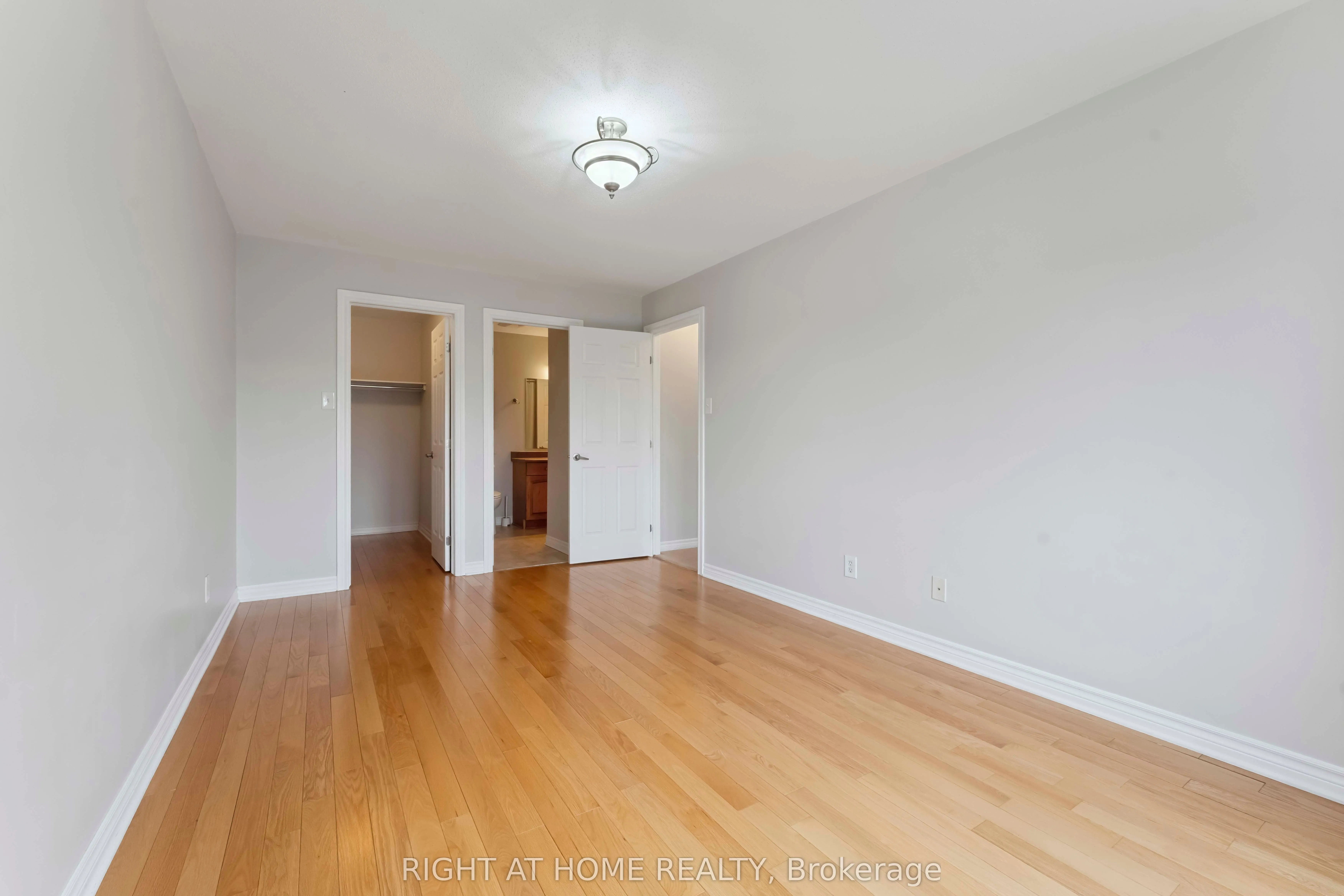1011 Andora Avenue
