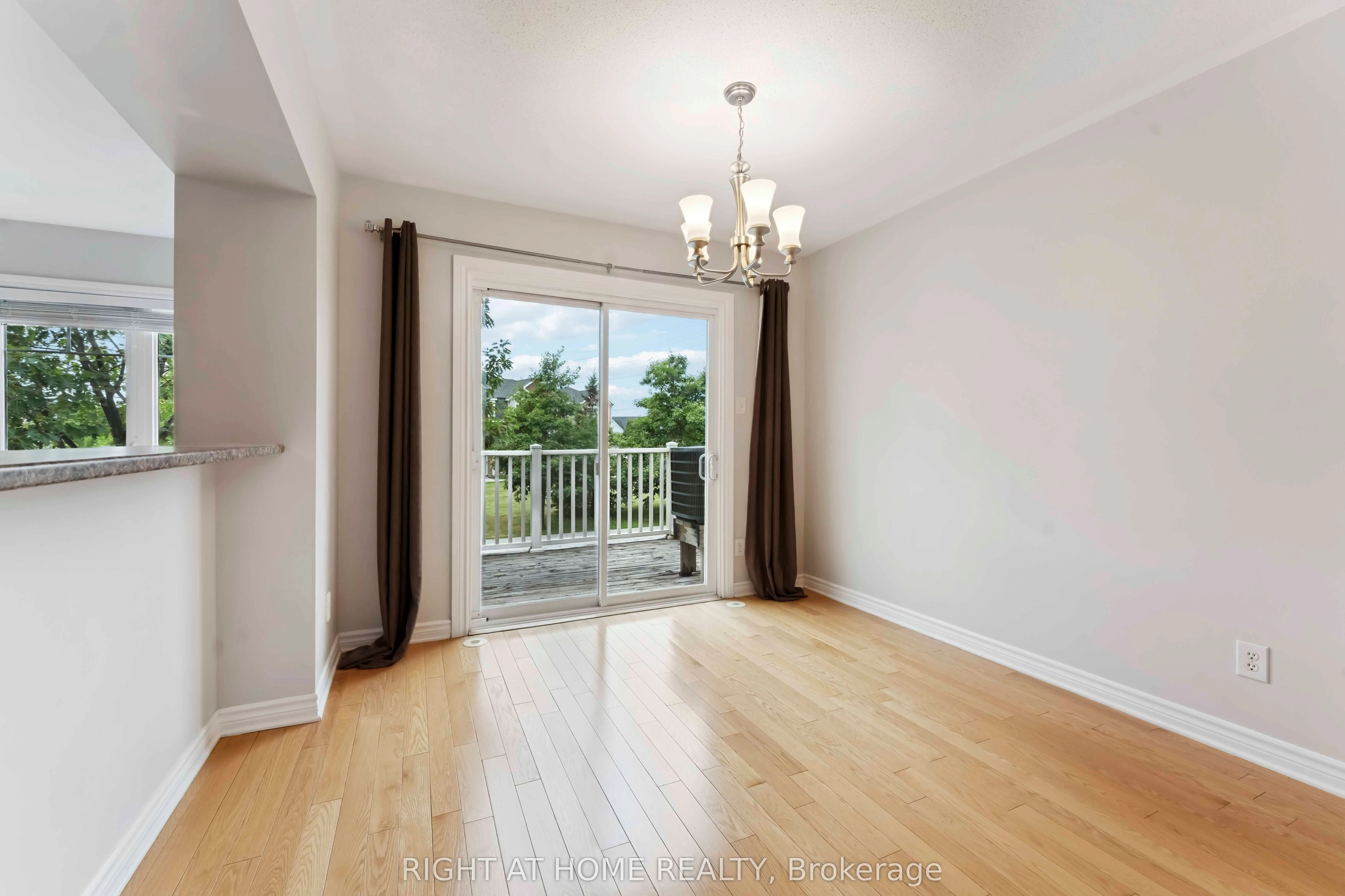 1011 Andora Avenue