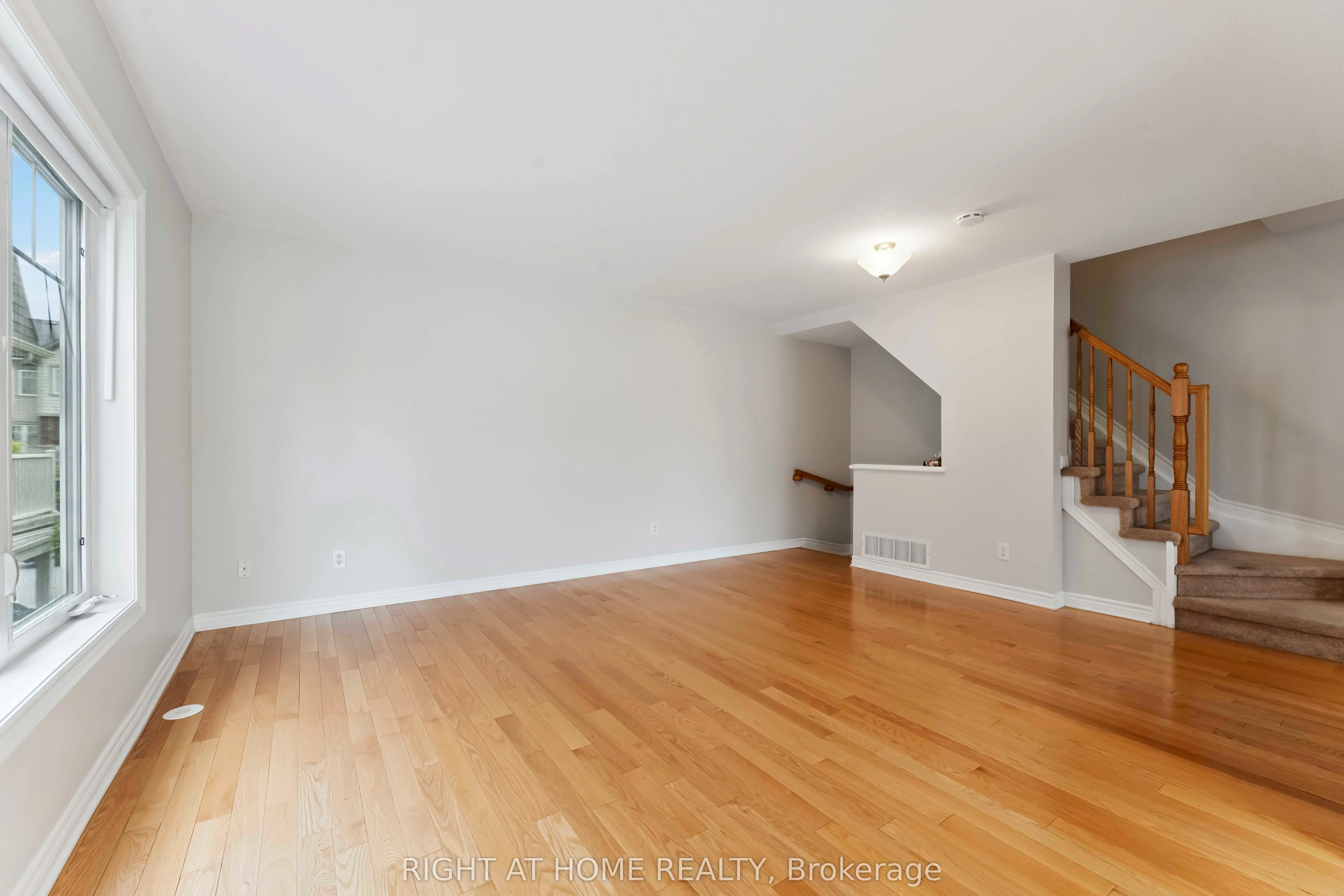 1011 Andora Avenue