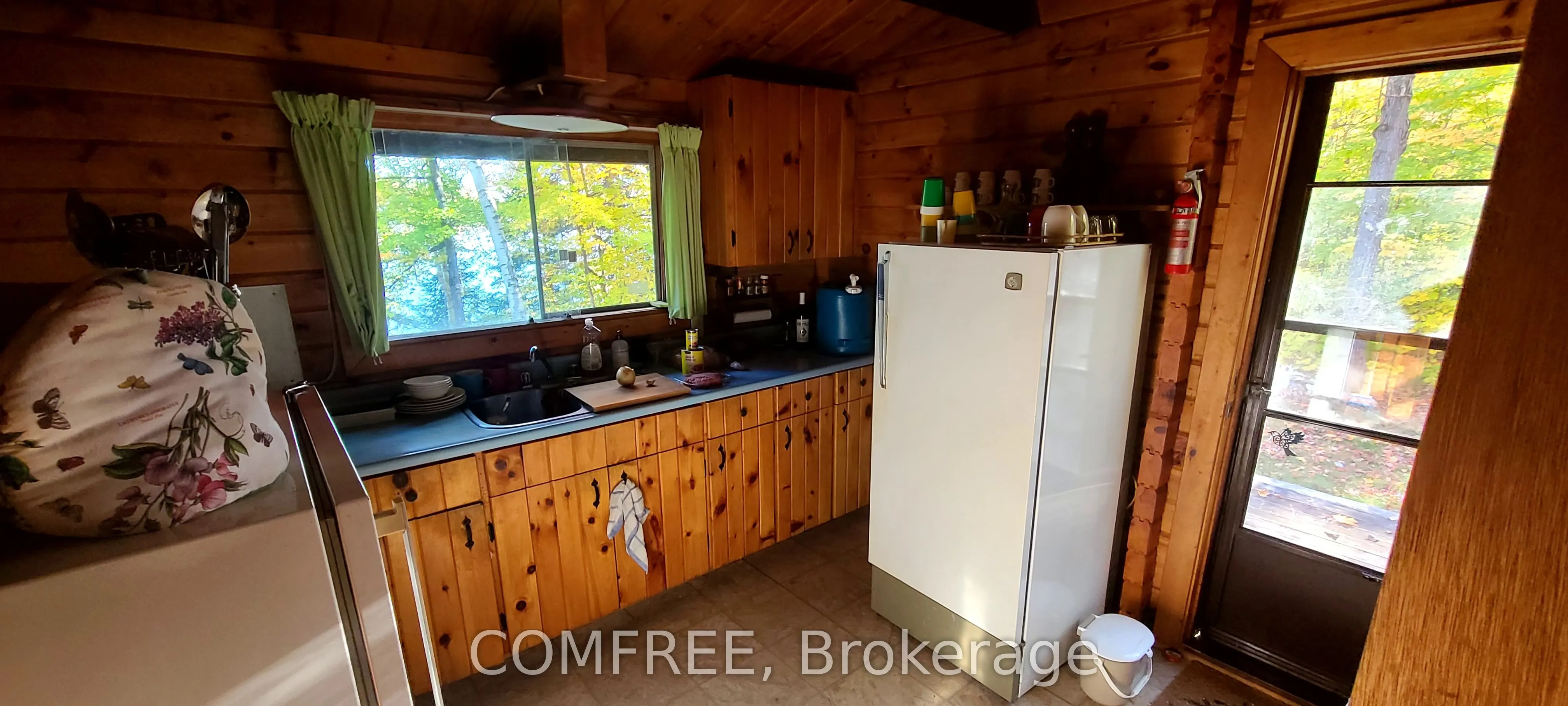 20 Chartier Lake