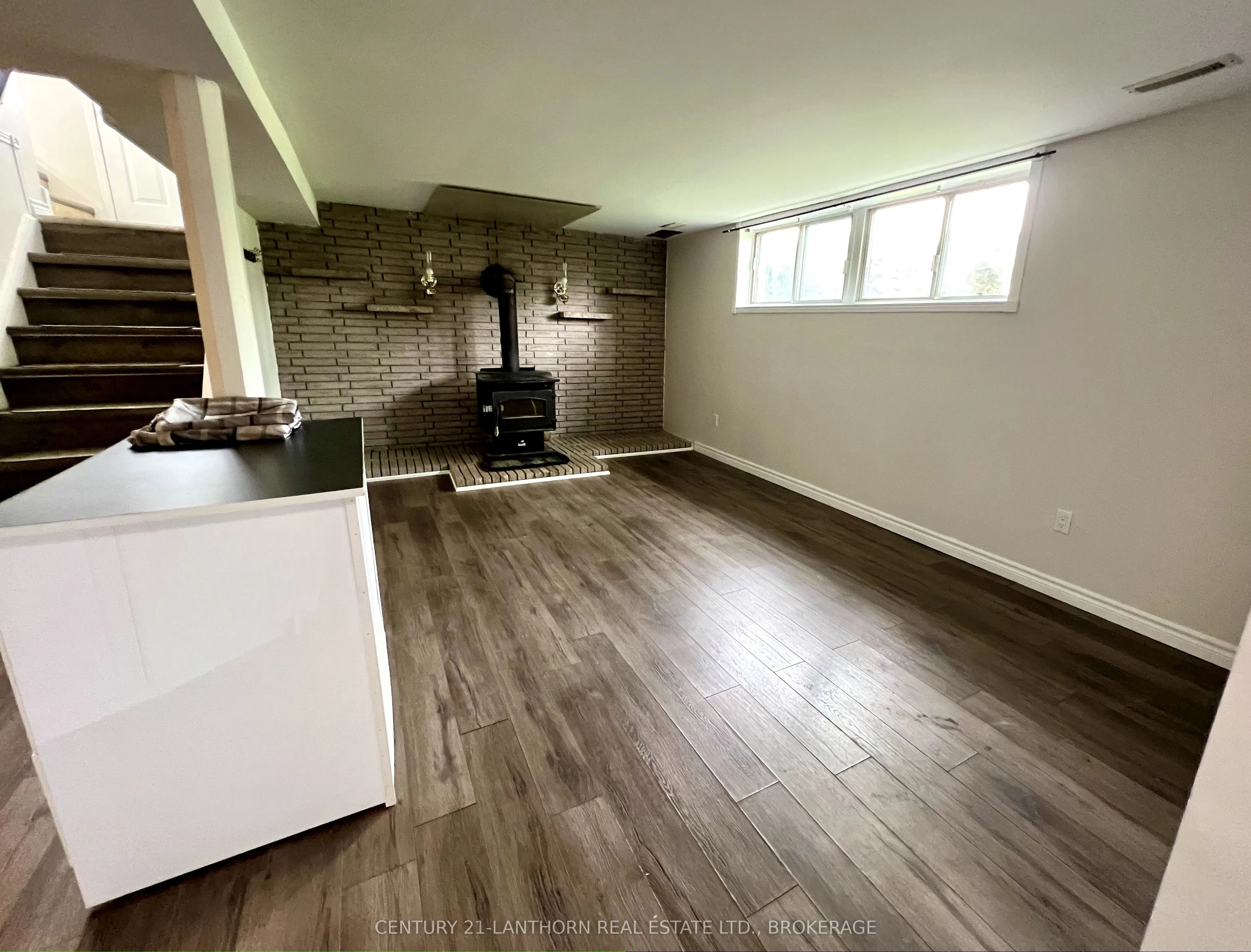 190 Amherst Drive