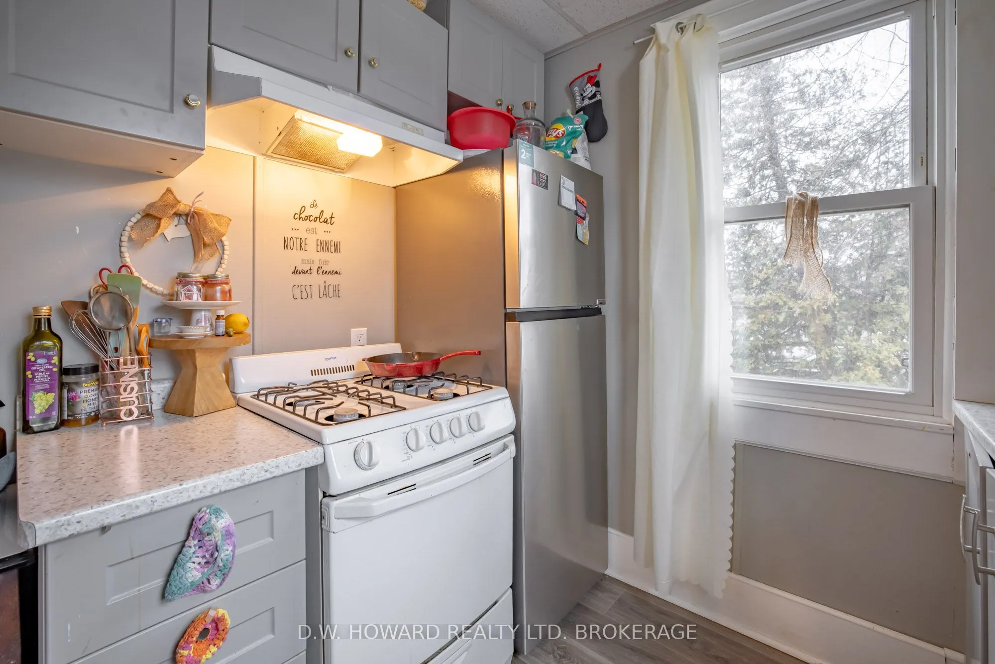 474 Lakeshore Road