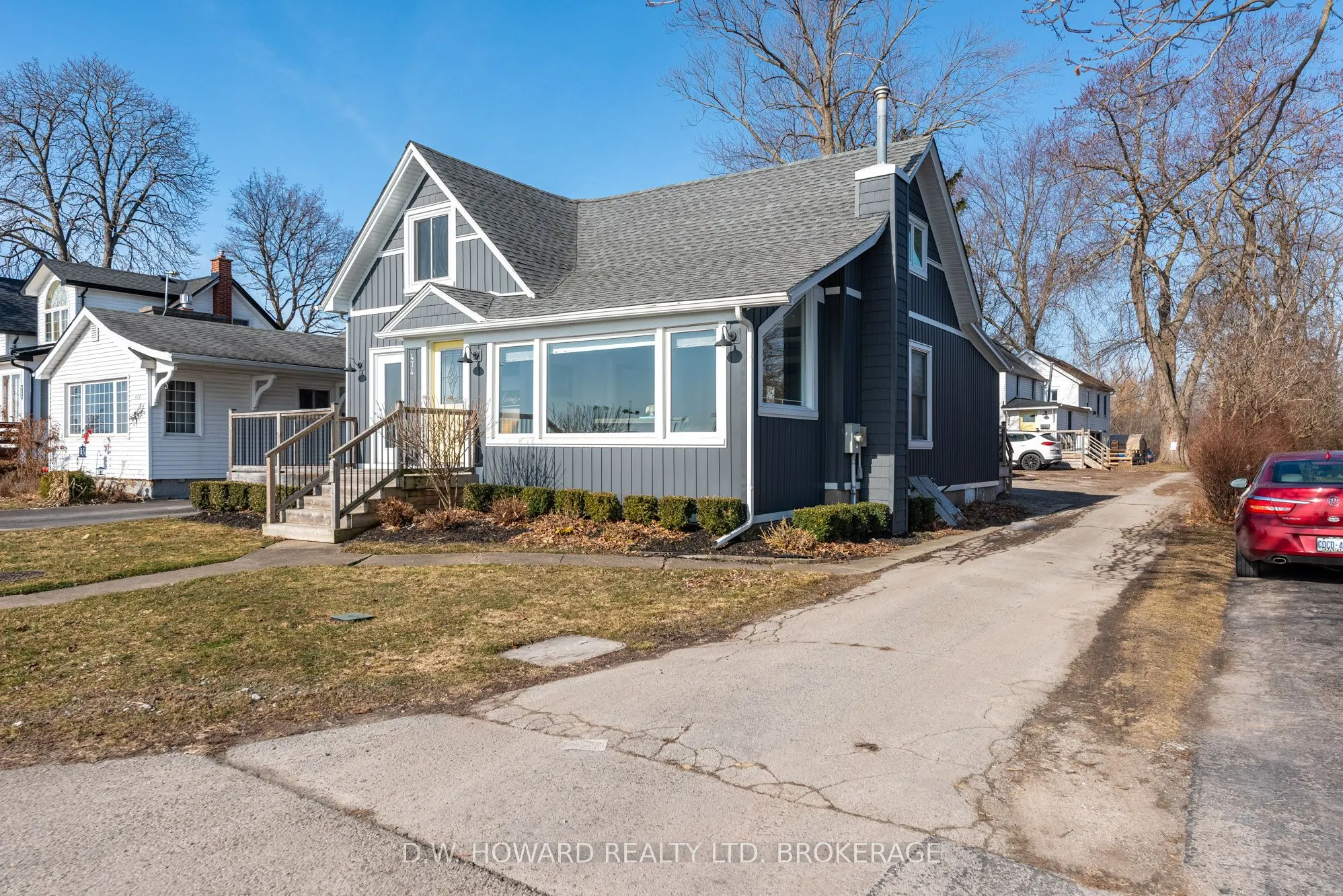 474 Lakeshore Road