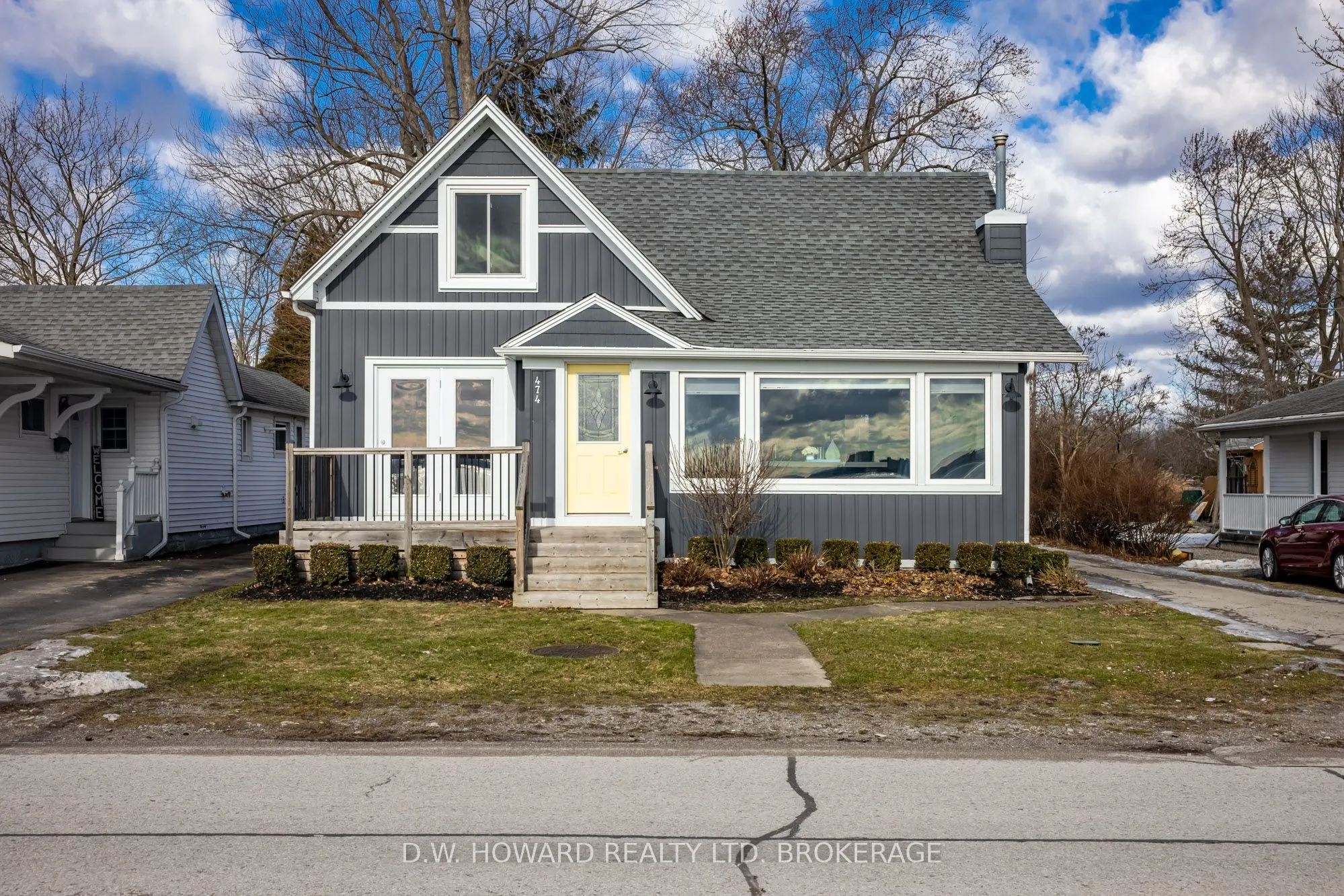 474 Lakeshore Road