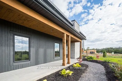 225 Mitchells Crossroad