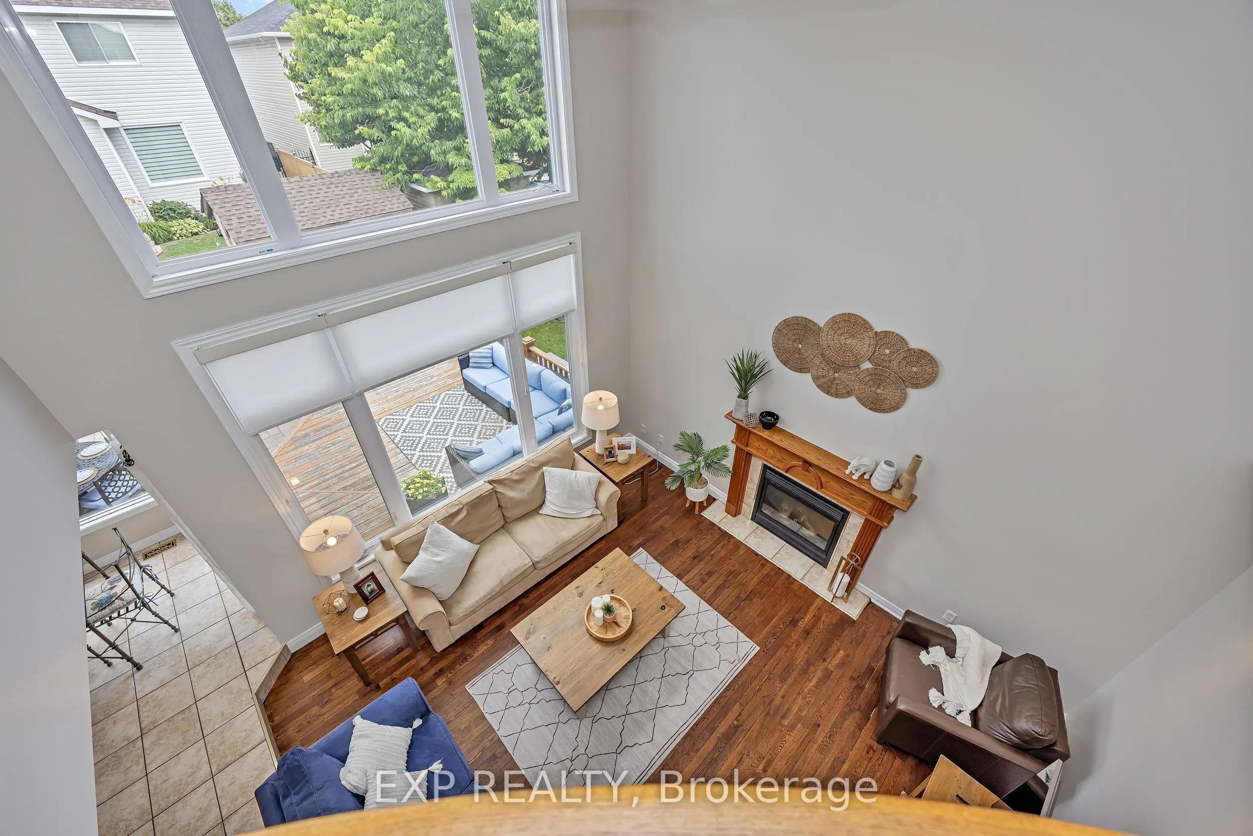 3722 Mountain Meadows Crescent N