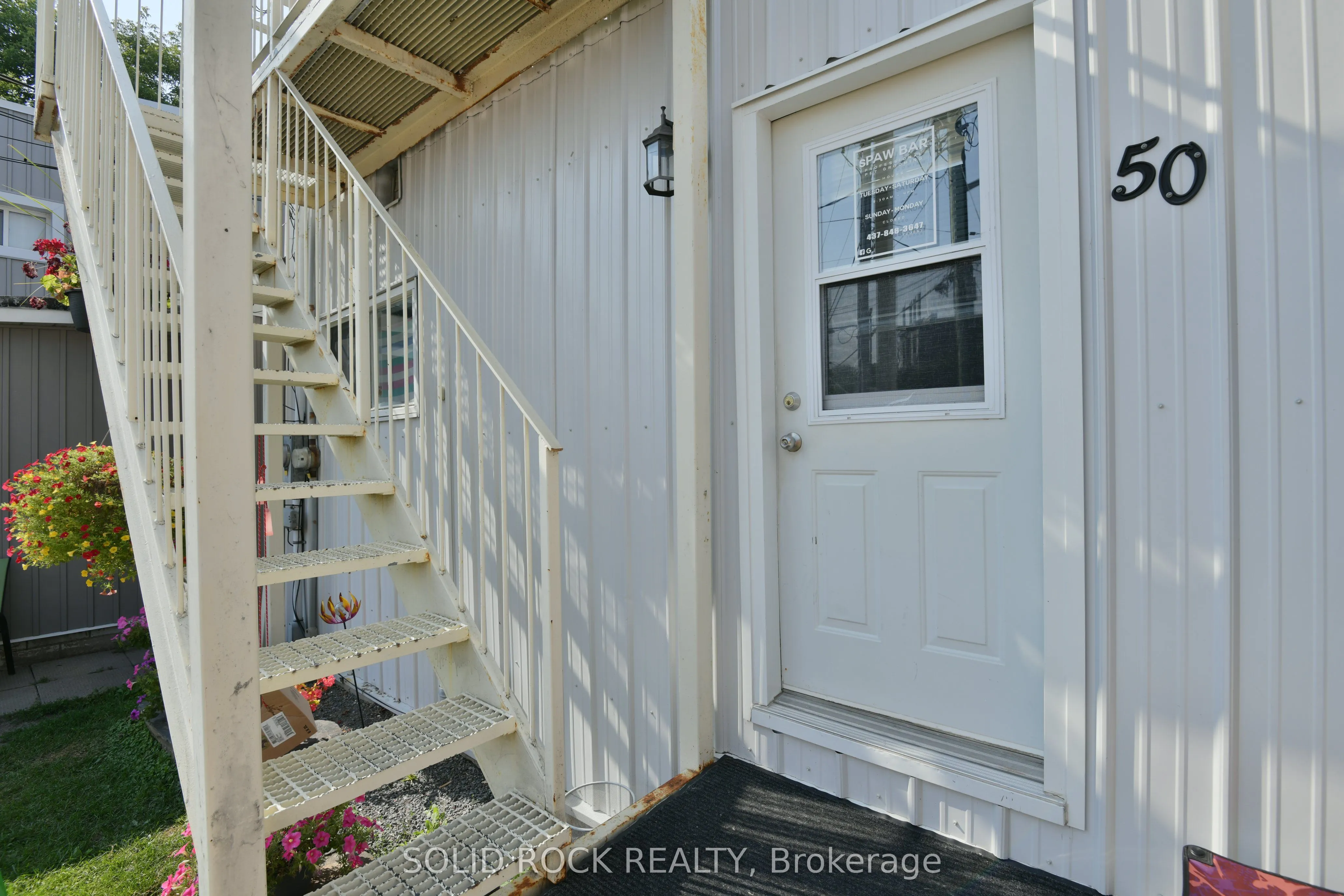 50 Madawaska Street