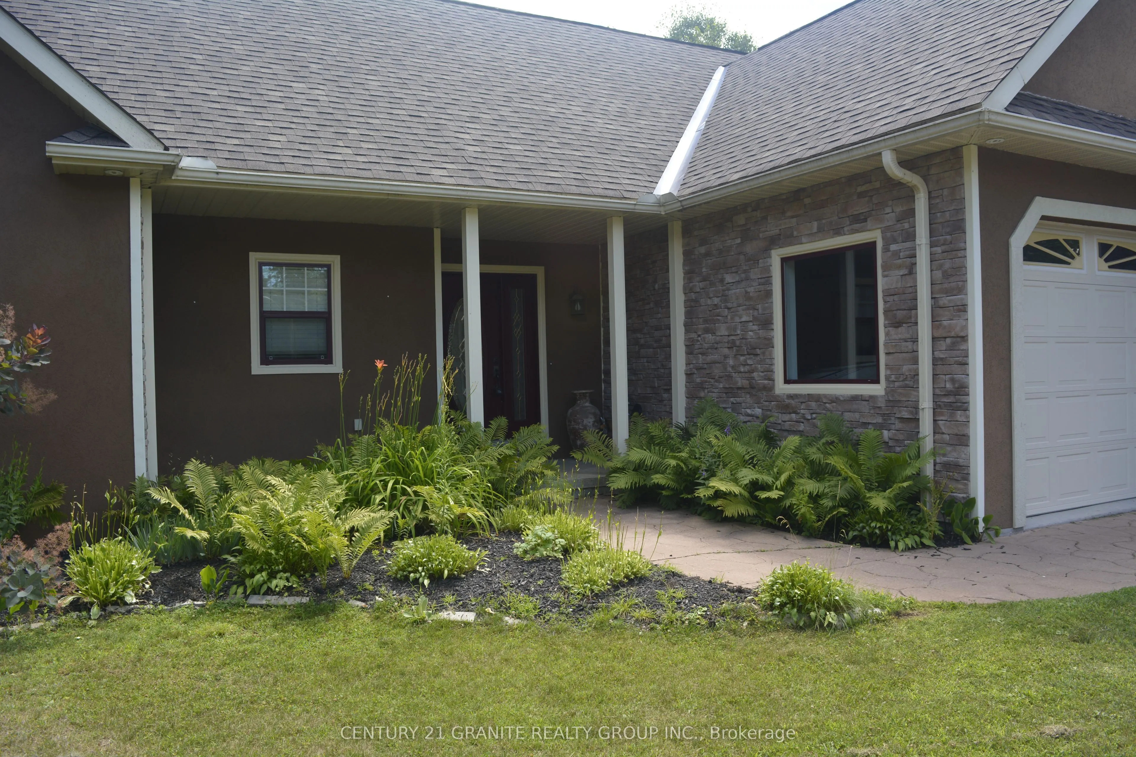 52 Nicklaus Drive