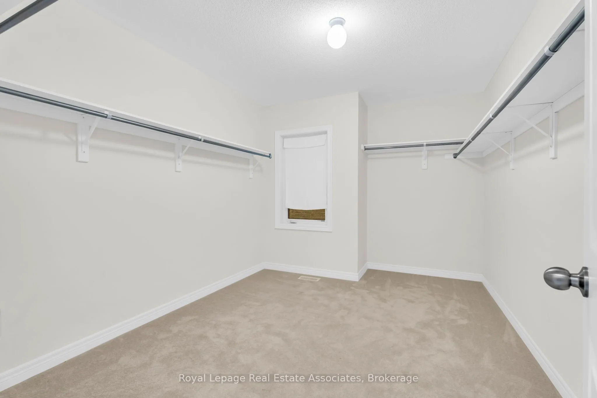 343 Leanne Lane
