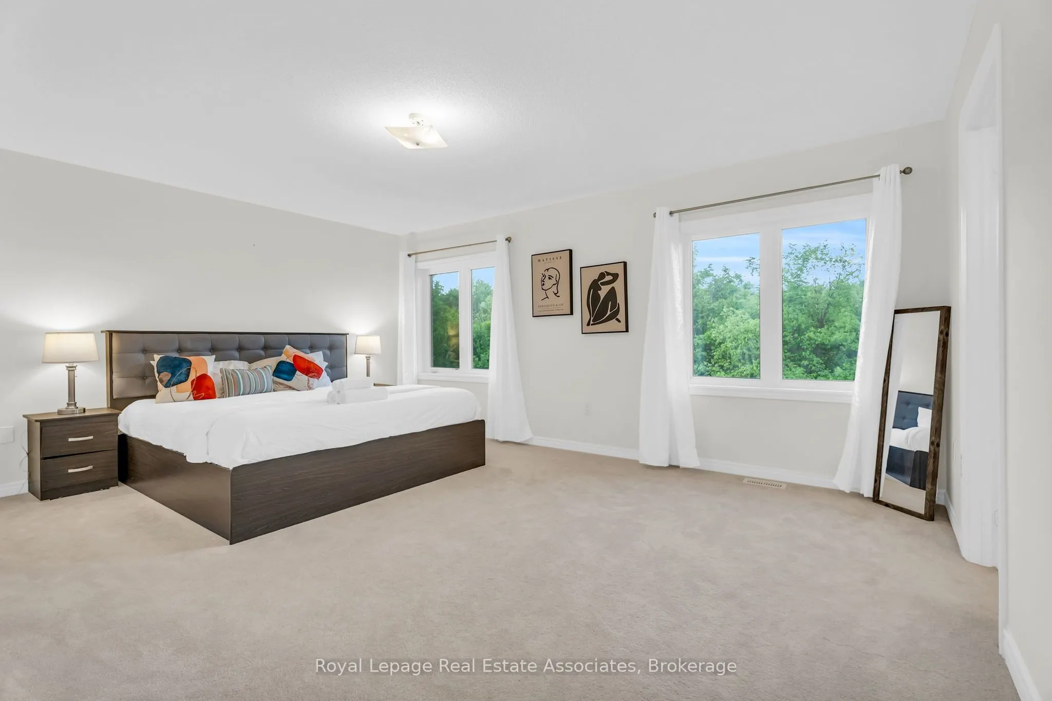 343 Leanne Lane