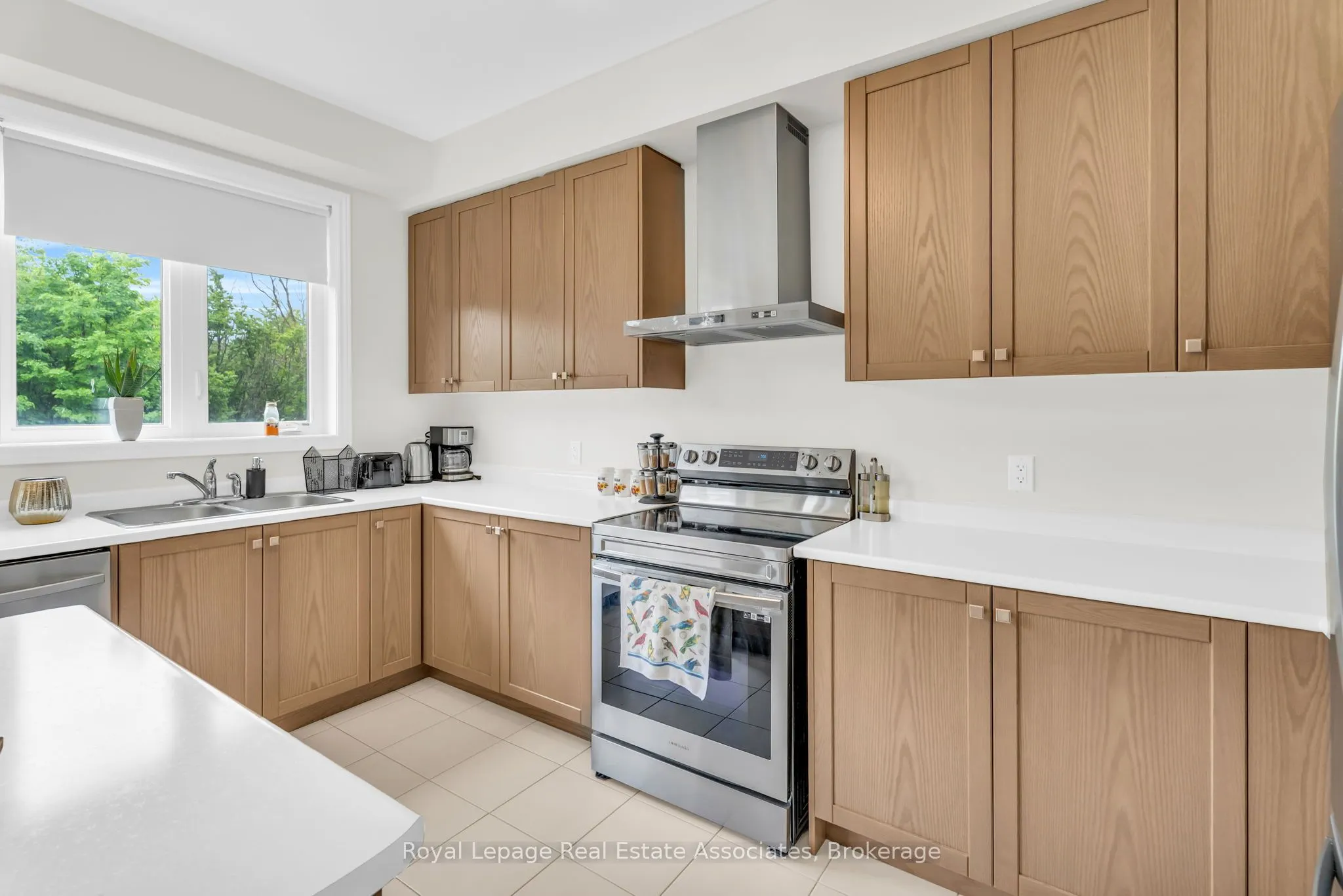 343 Leanne Lane
