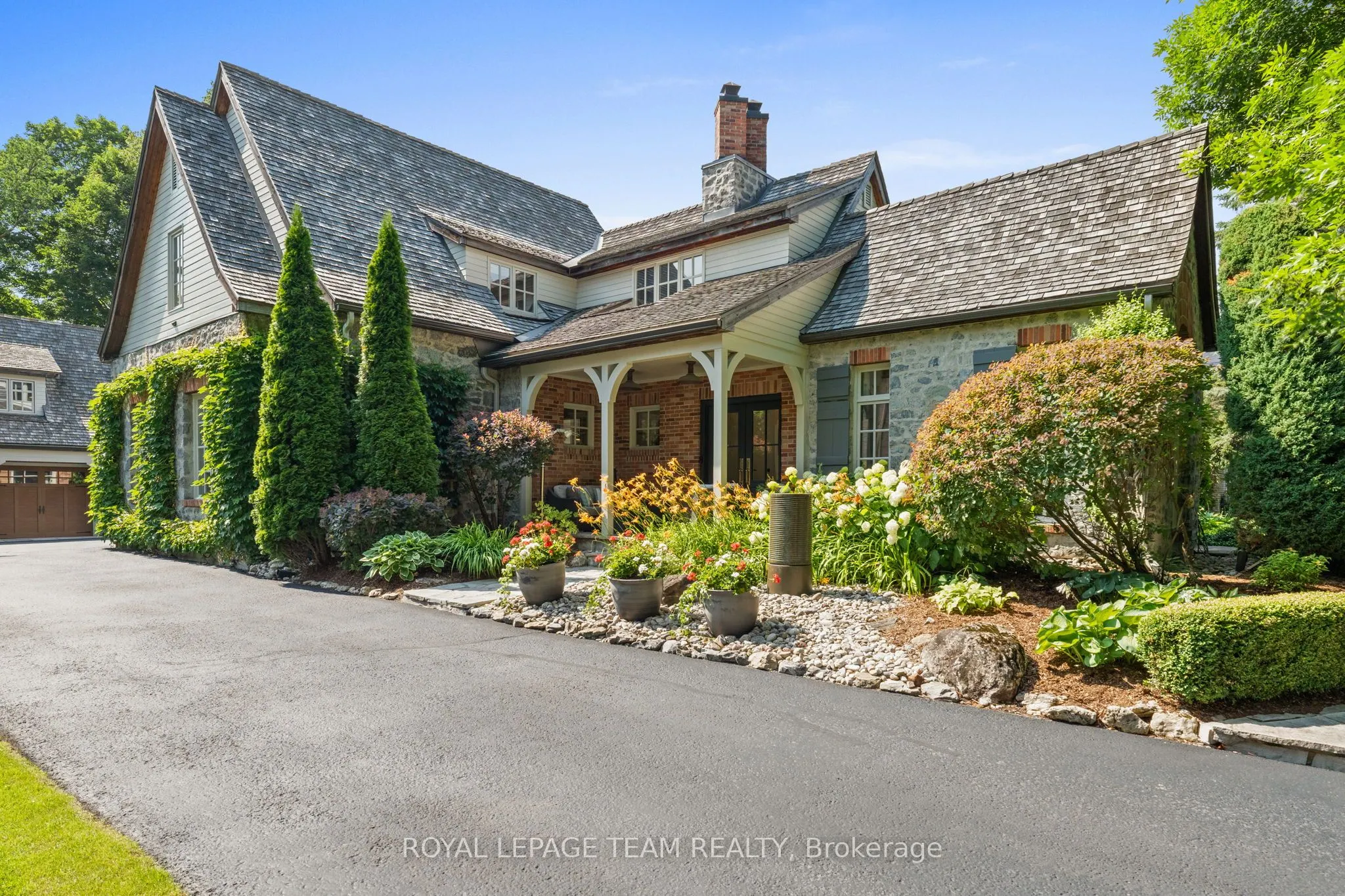 5572 Carrison Drive