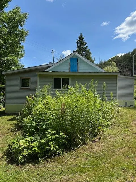 1019 Spring Valley Road