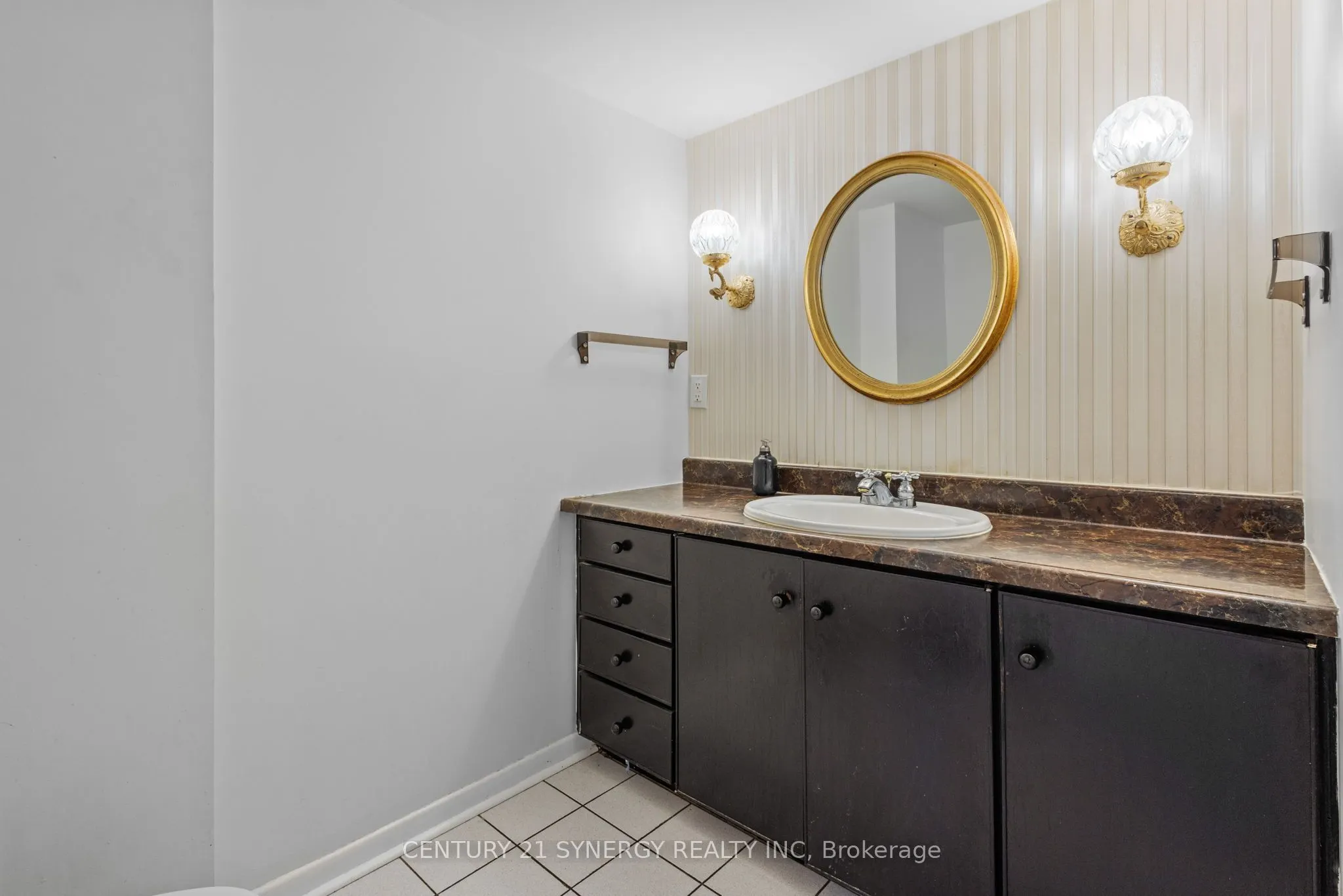 14 Silver Aspen Crescent