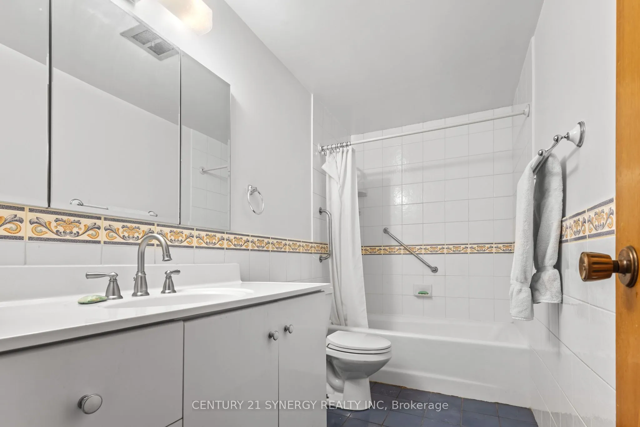 14 Silver Aspen Crescent