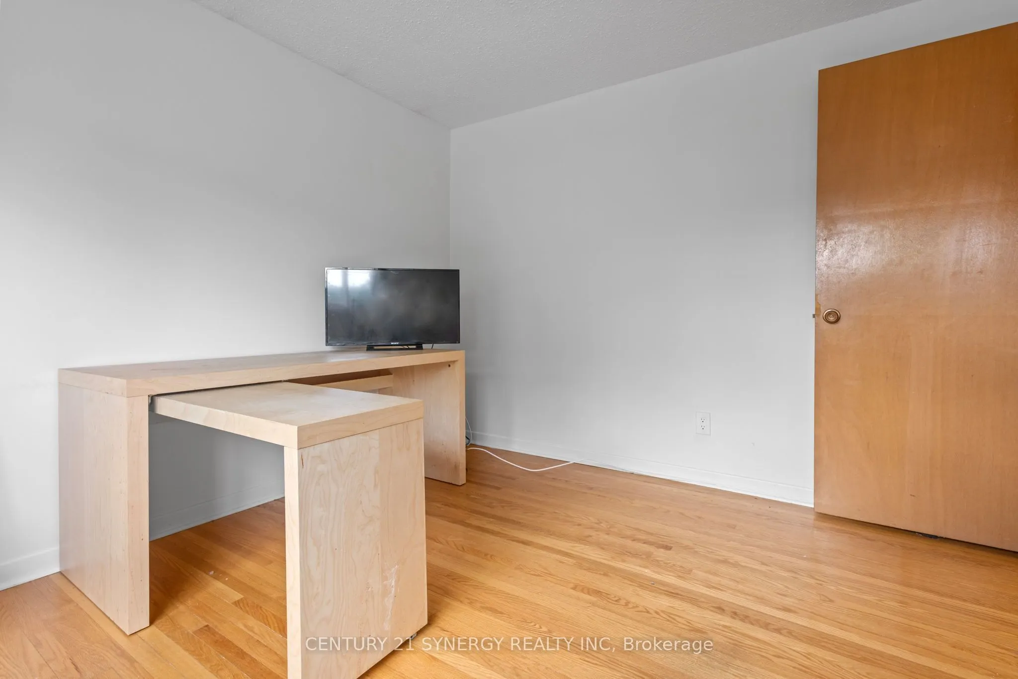 14 Silver Aspen Crescent