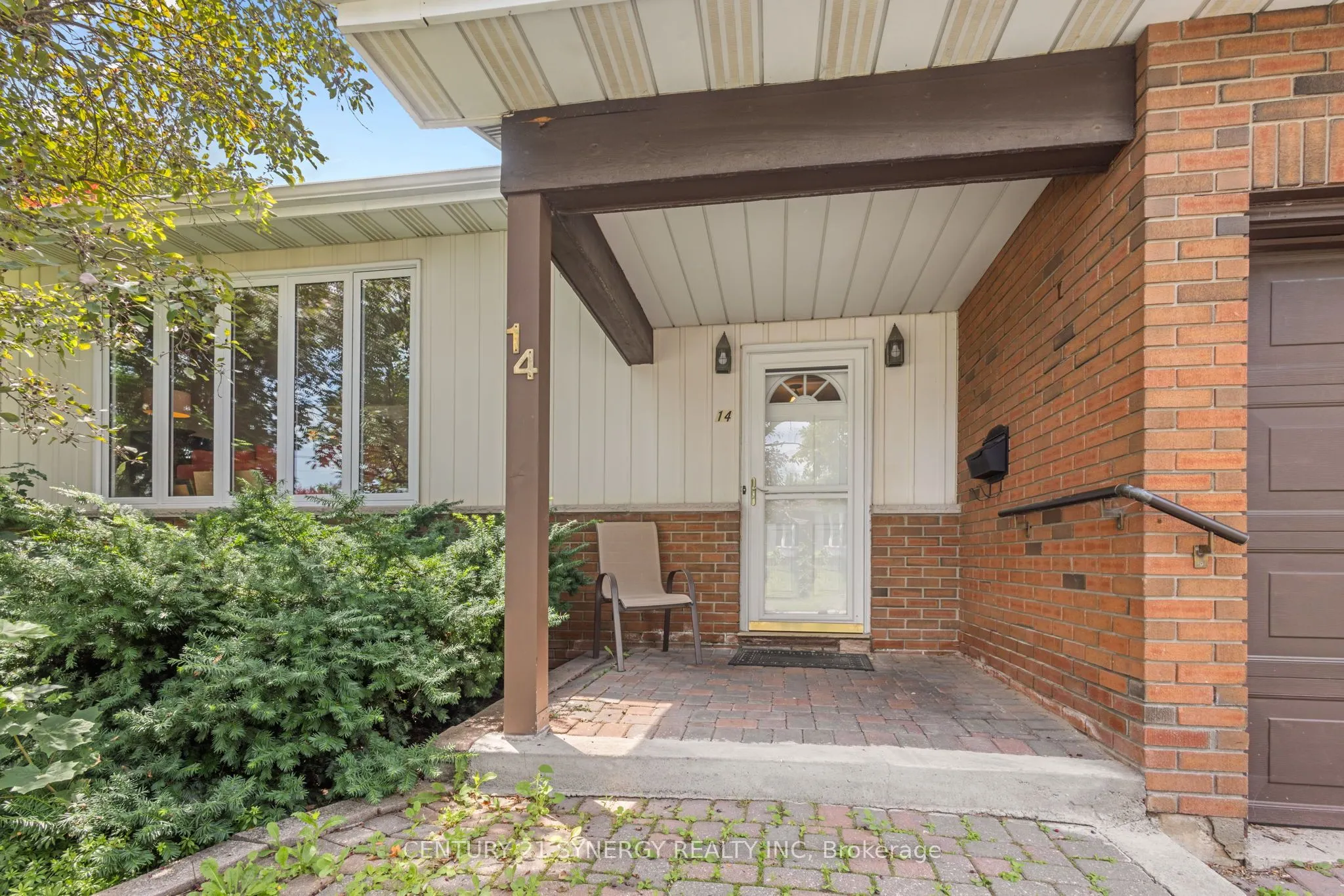 14 Silver Aspen Crescent